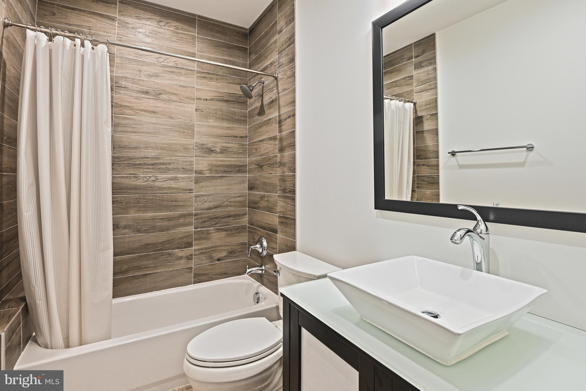 BROOKHAVEN - Residential