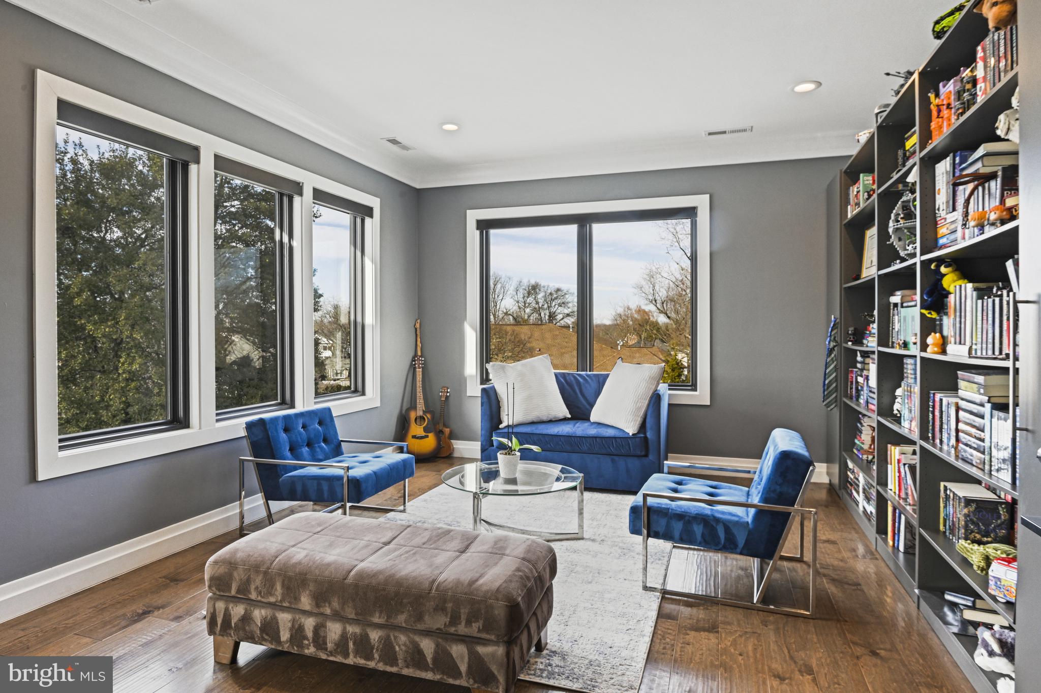 BROOKHAVEN - Residential