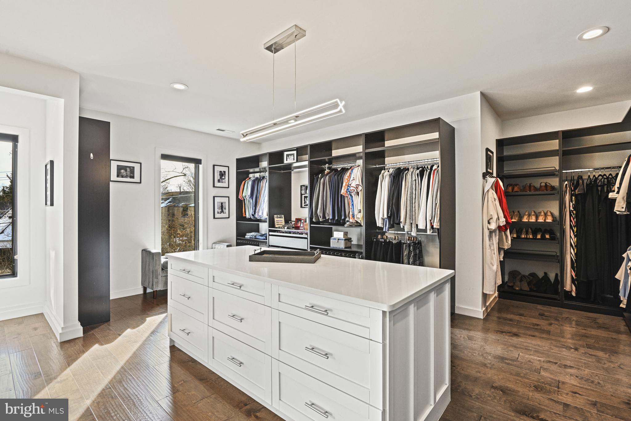 BROOKHAVEN - Residential