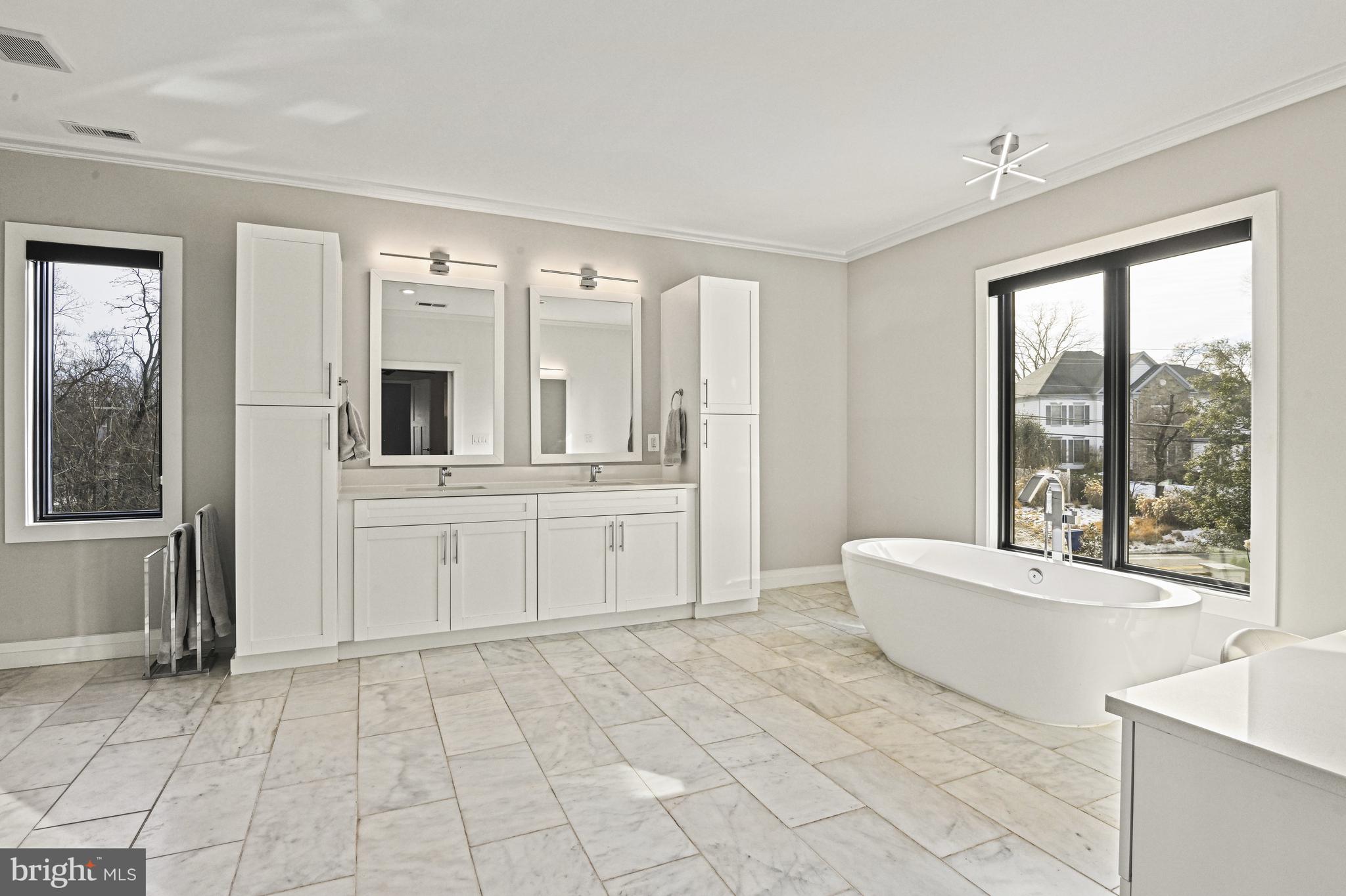 BROOKHAVEN - Residential