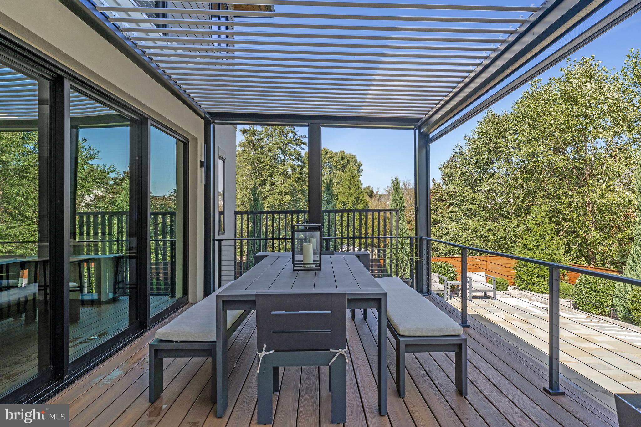 BROOKHAVEN - Residential