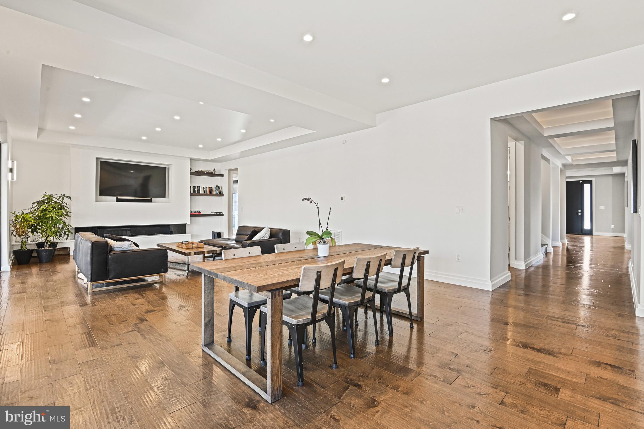 BROOKHAVEN - Residential