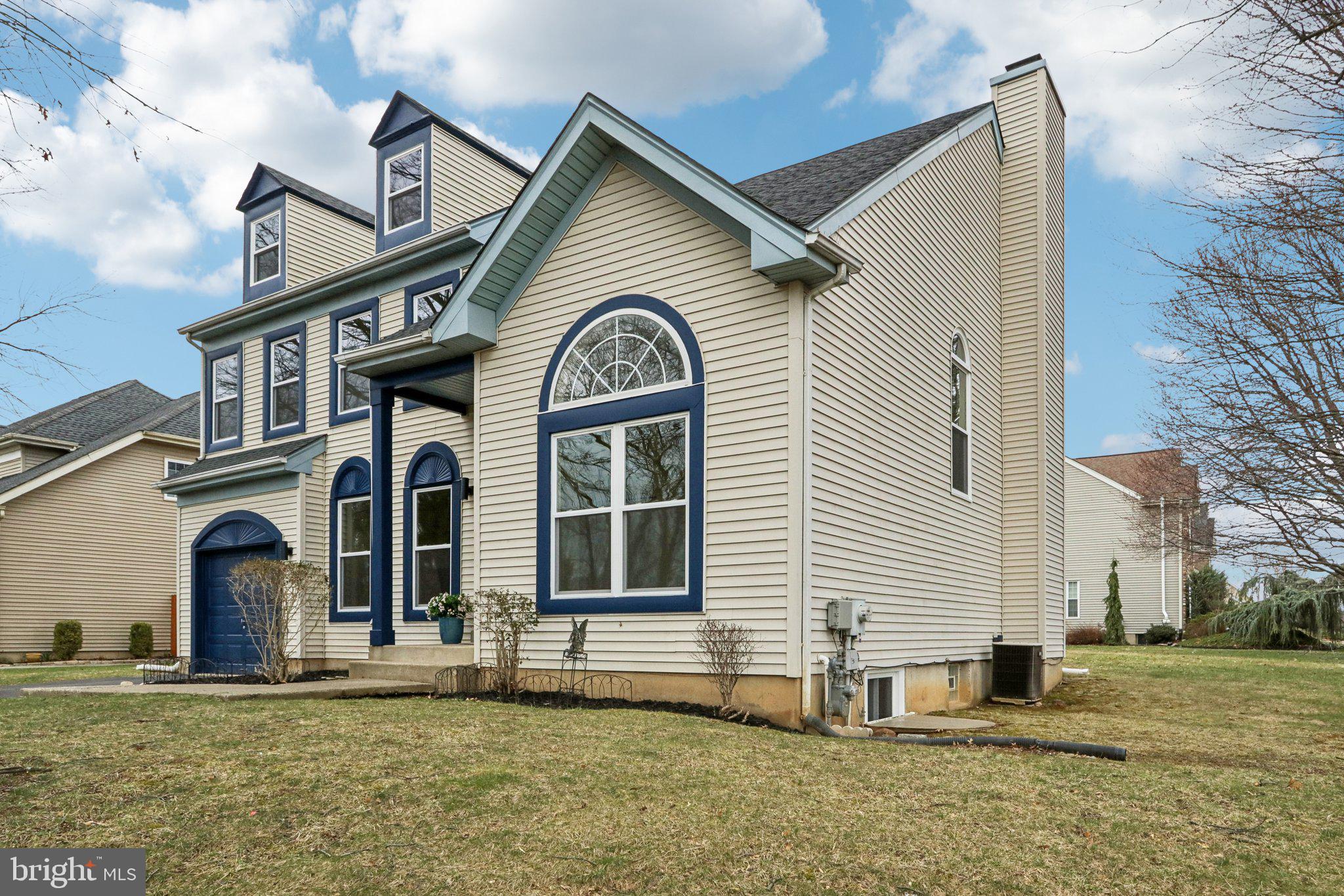 IDLEWOOD - Residential