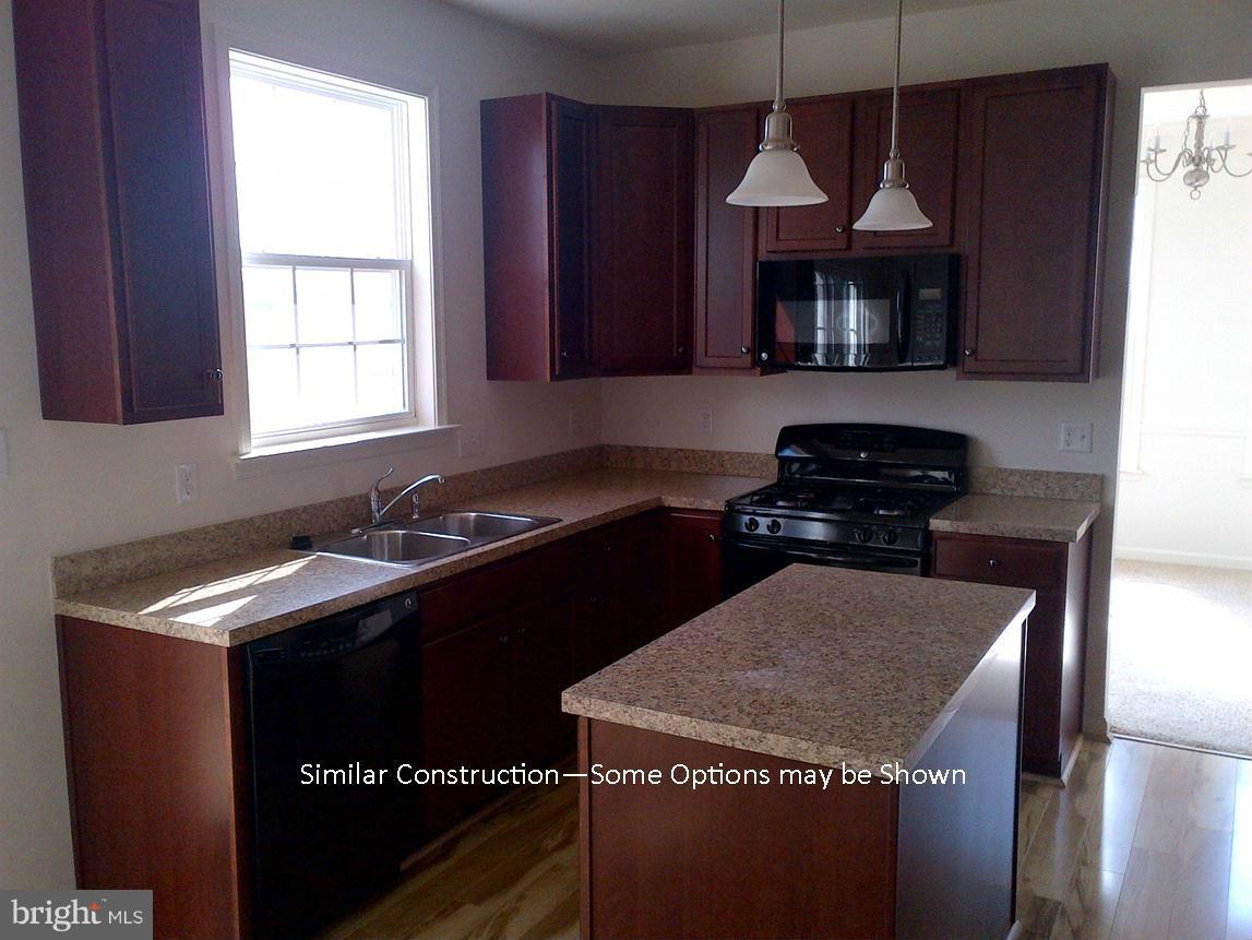 STONEBROOK VILLAGE - Residential