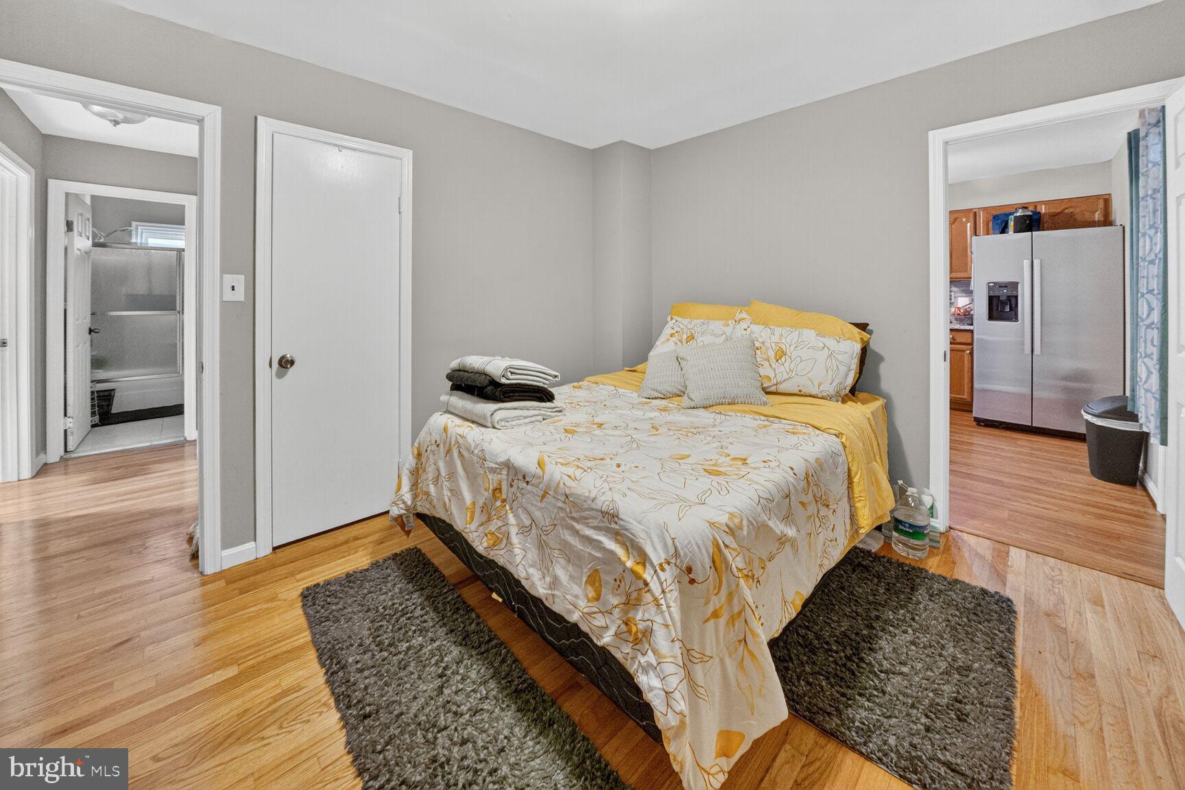 COLUMBIA HIGHLANDS - Residential