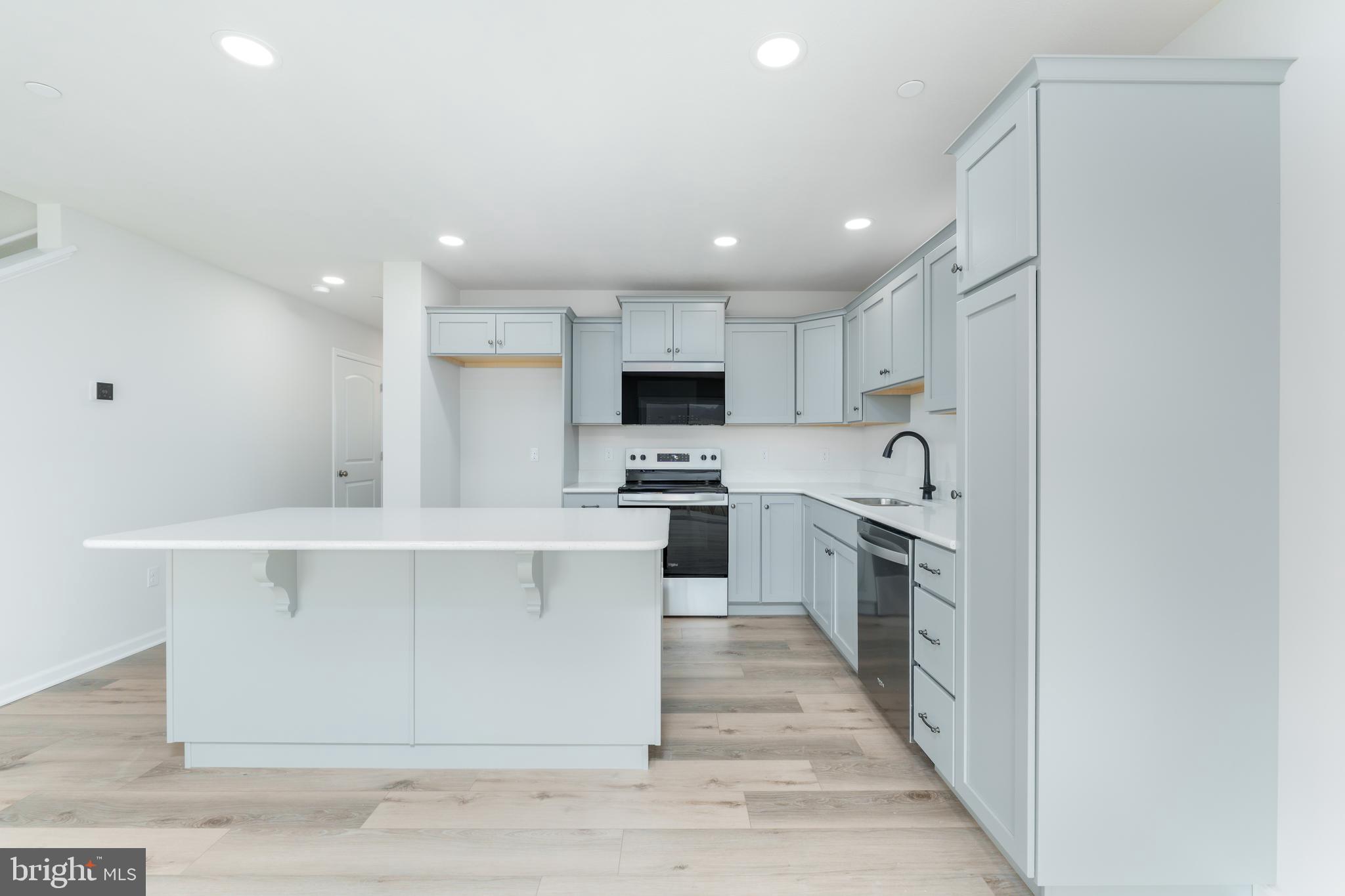 STEEPLECHASE - Residential