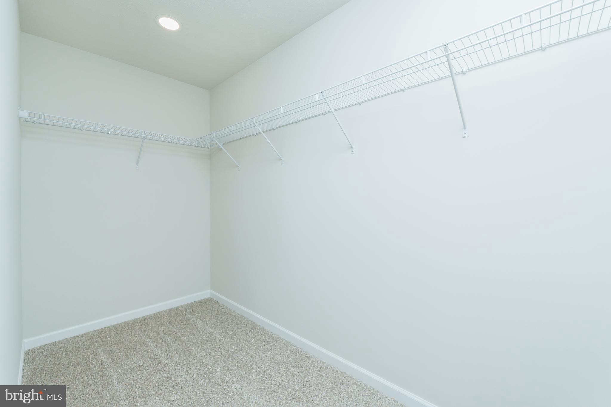 STEEPLECHASE - Residential