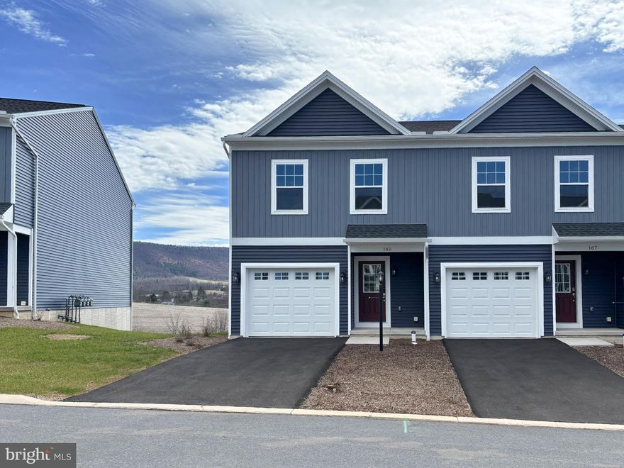 New construction townhome for sale in Steeplechase!  Luxurious included features throughout.