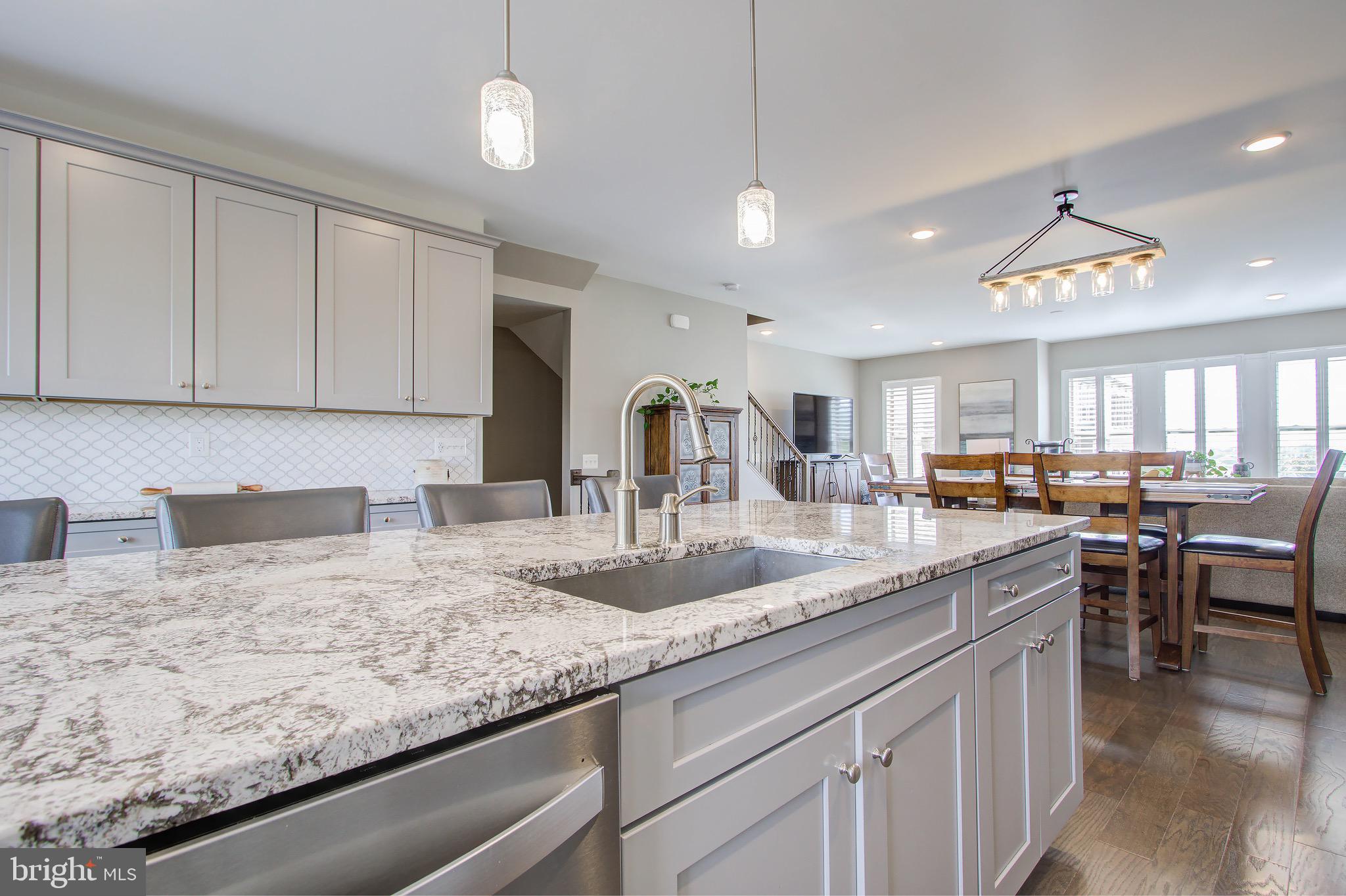 POTOMAC SHORES - Residential