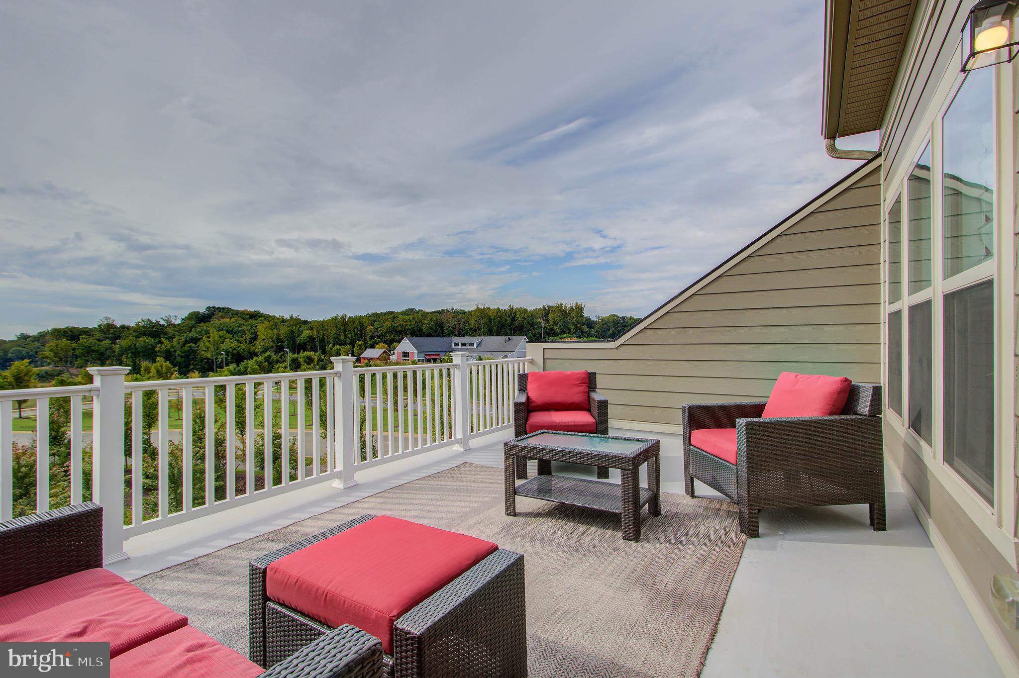 POTOMAC SHORES - Residential