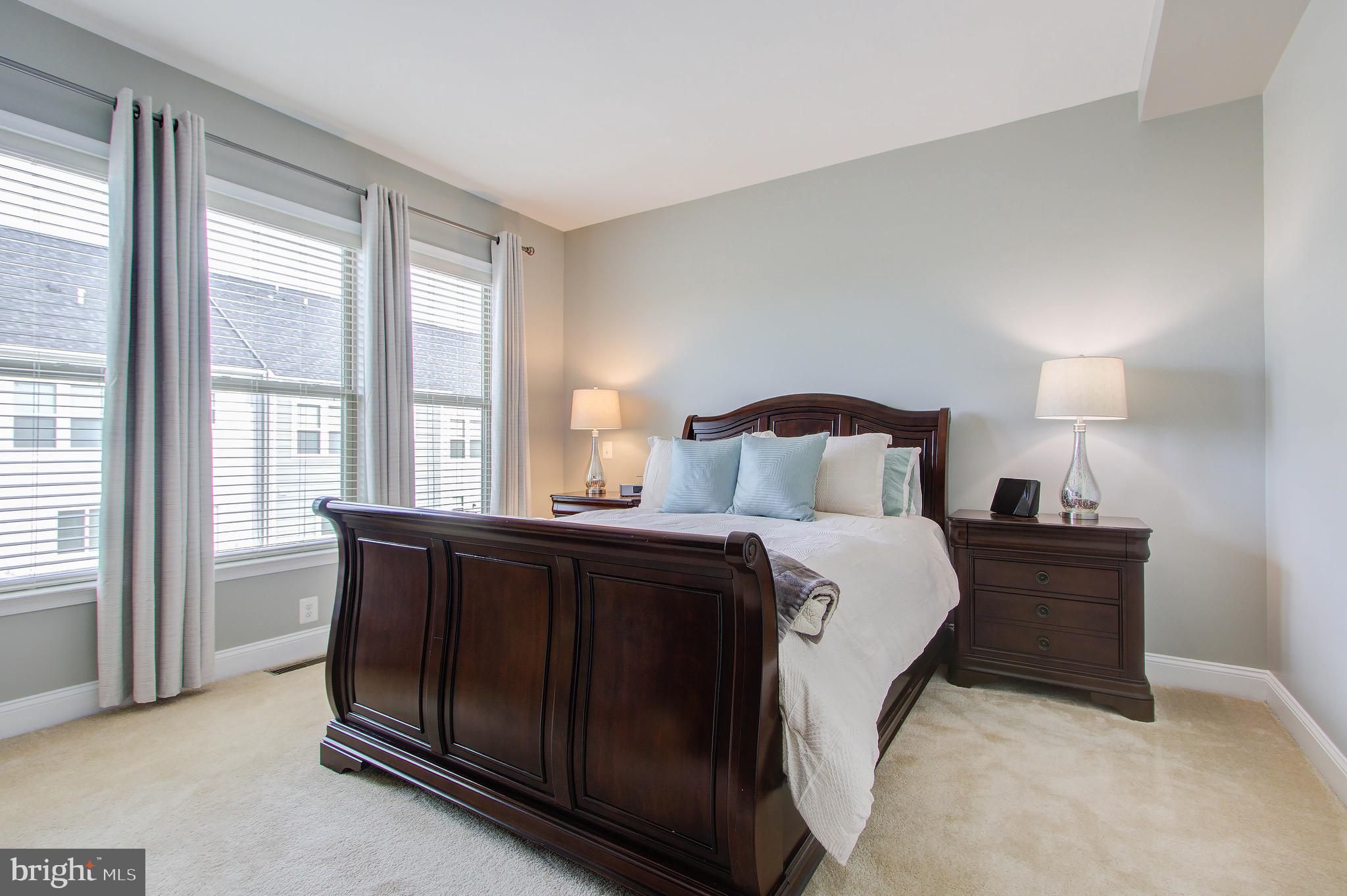 POTOMAC SHORES - Residential