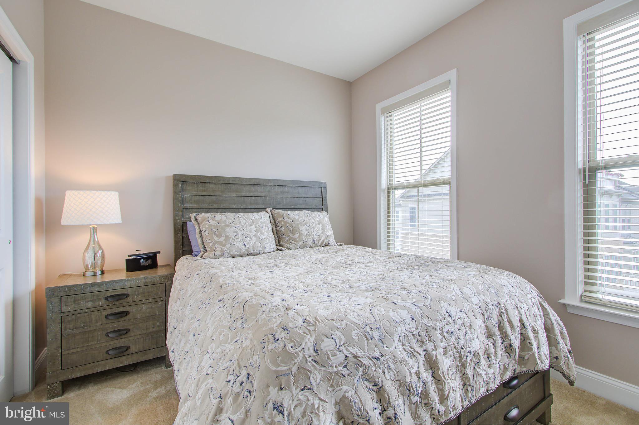 POTOMAC SHORES - Residential