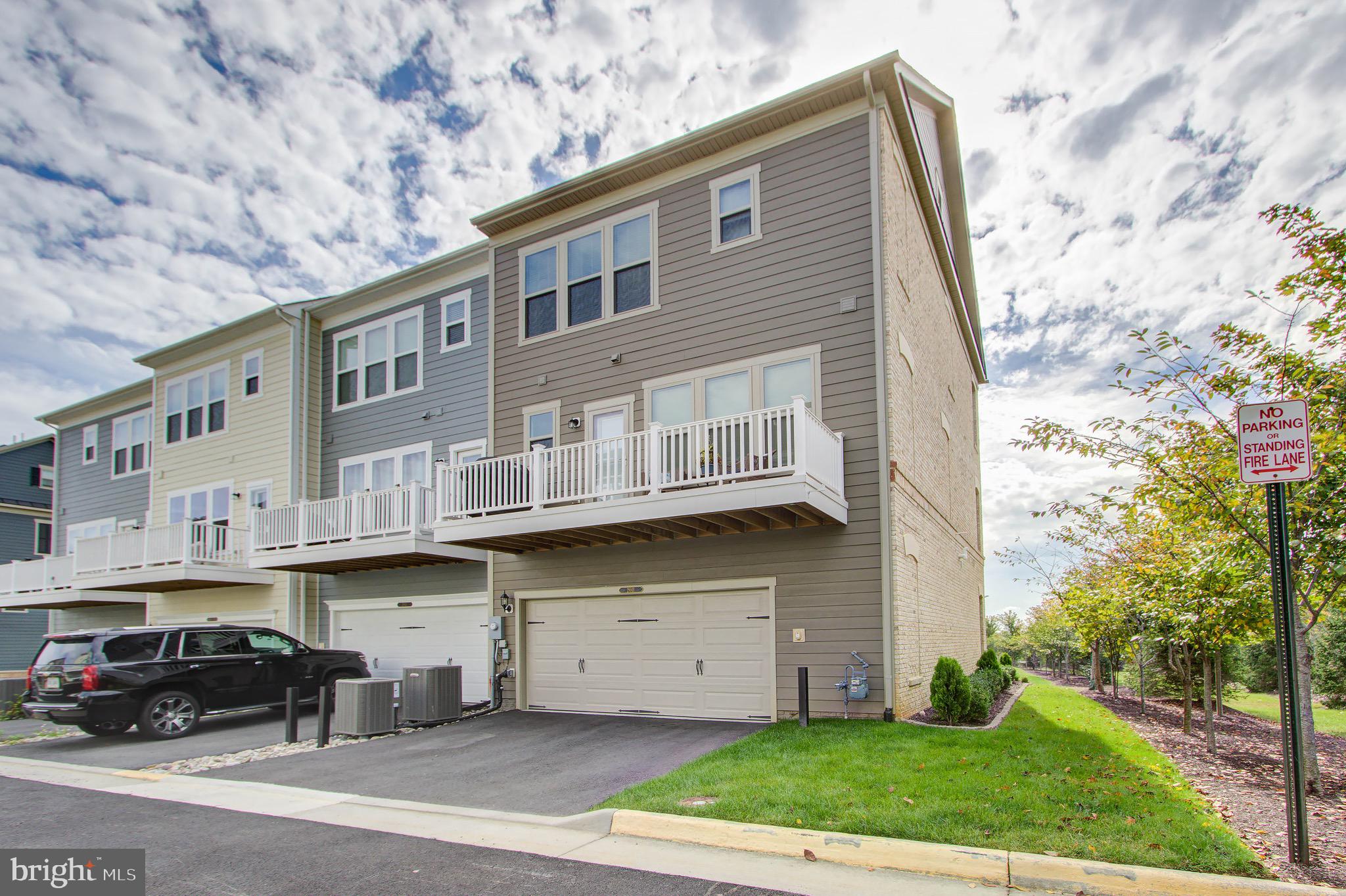 POTOMAC SHORES - Residential