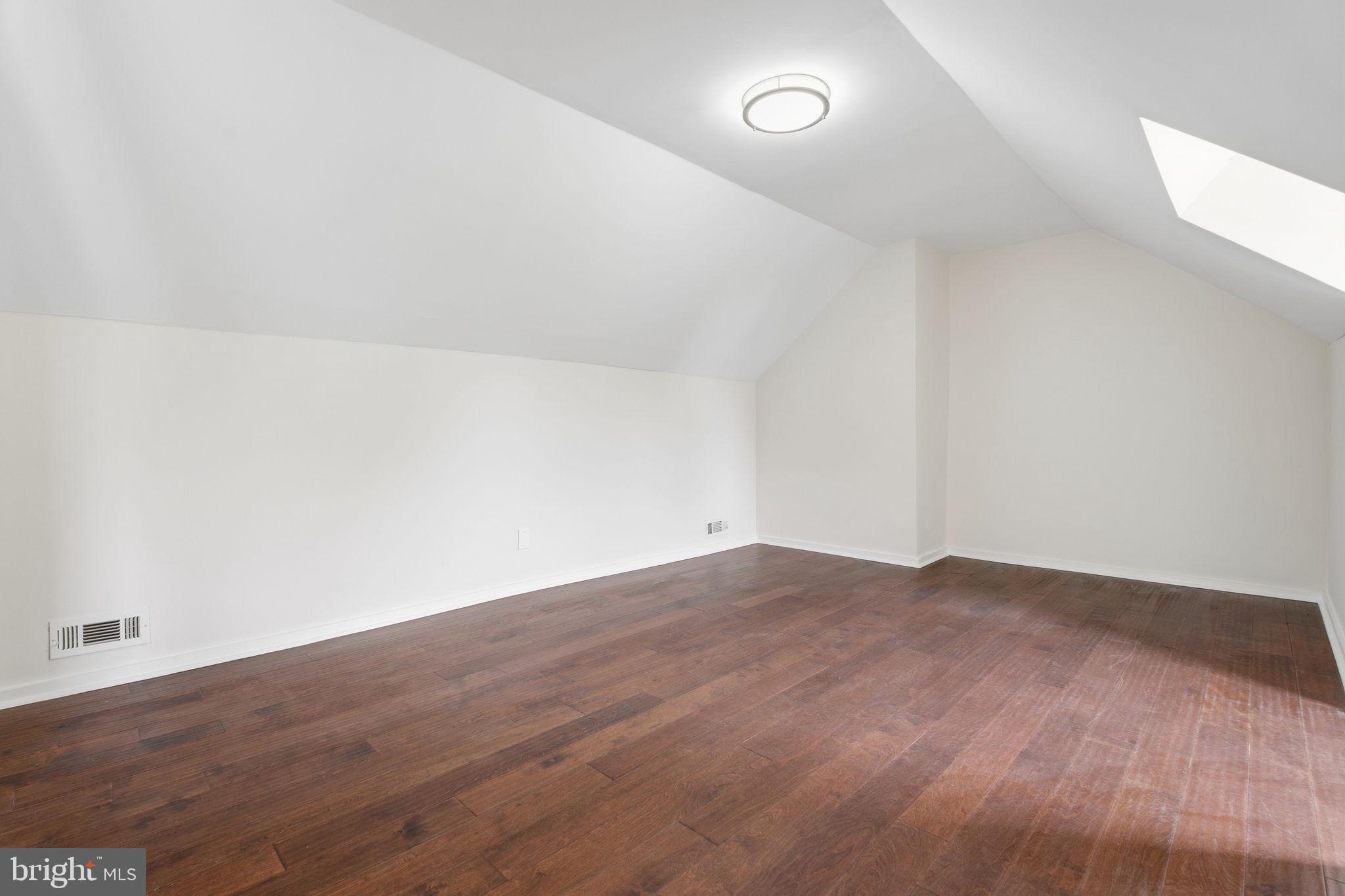 ORCHARD BEACH - Residential