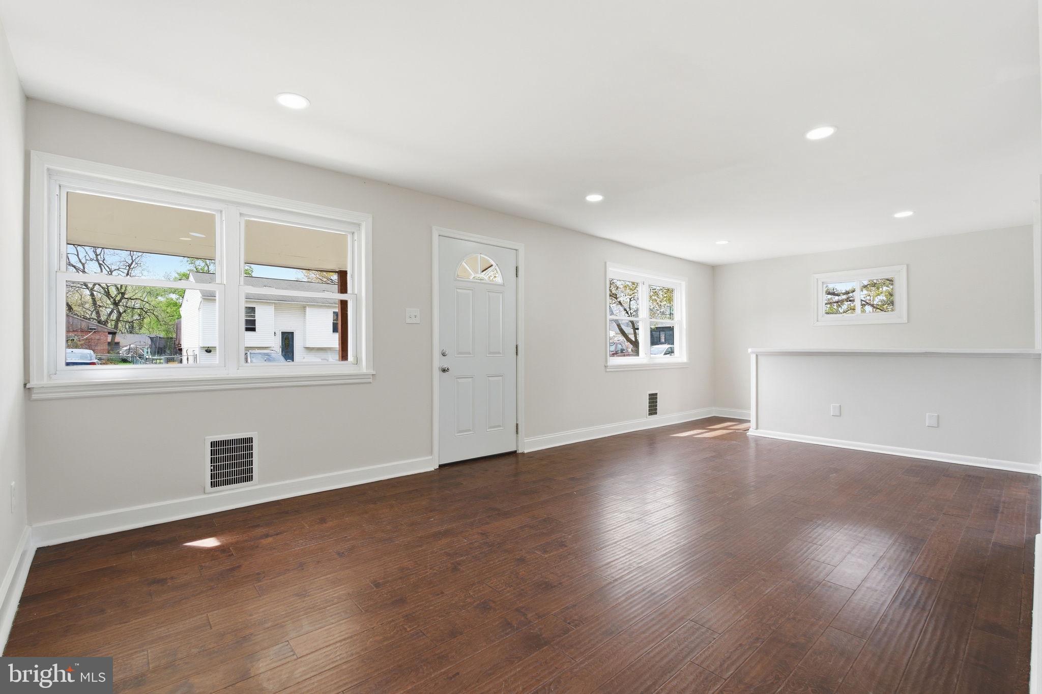 ORCHARD BEACH - Residential