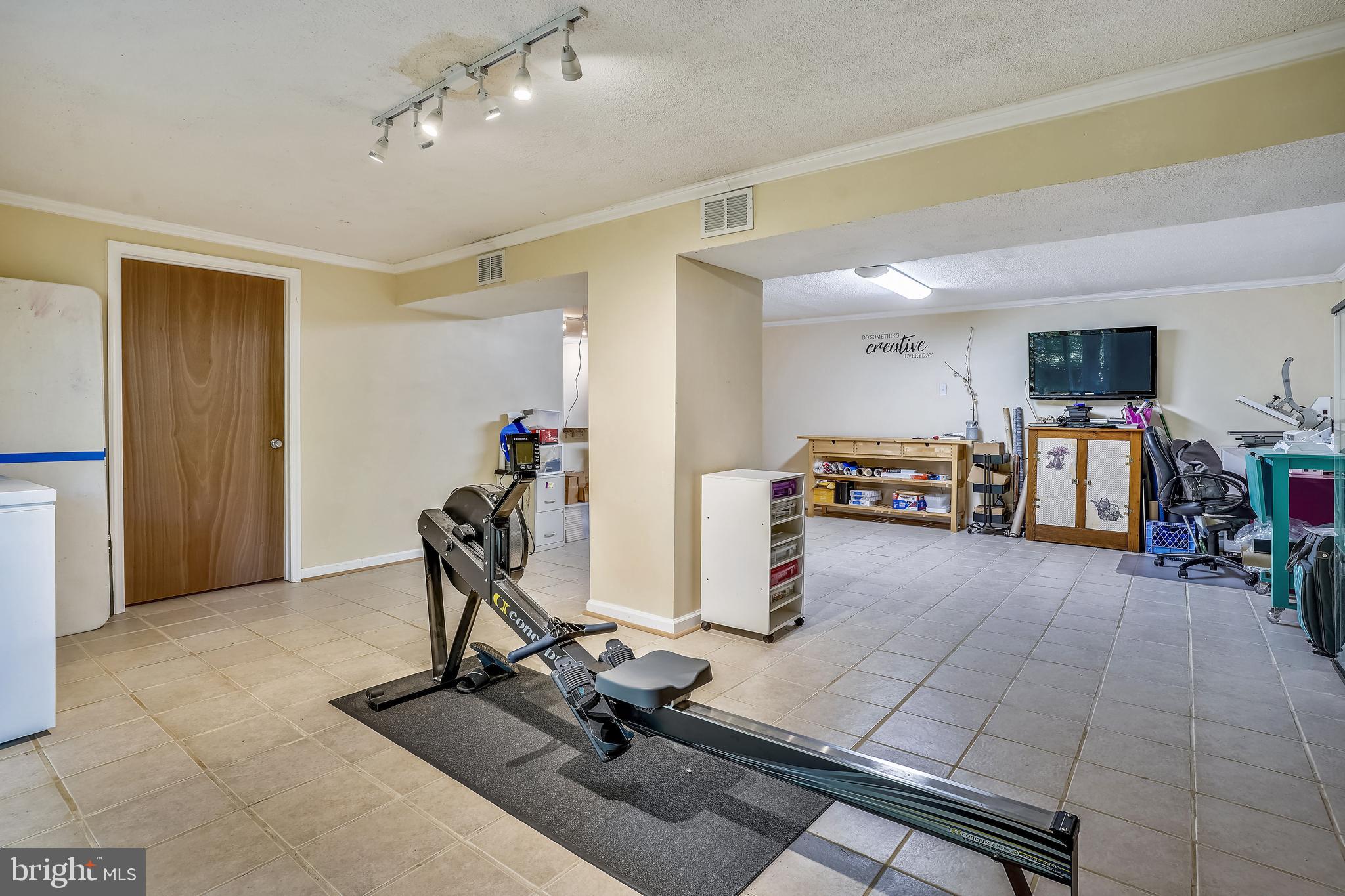 NEABSCO HILLS - Residential