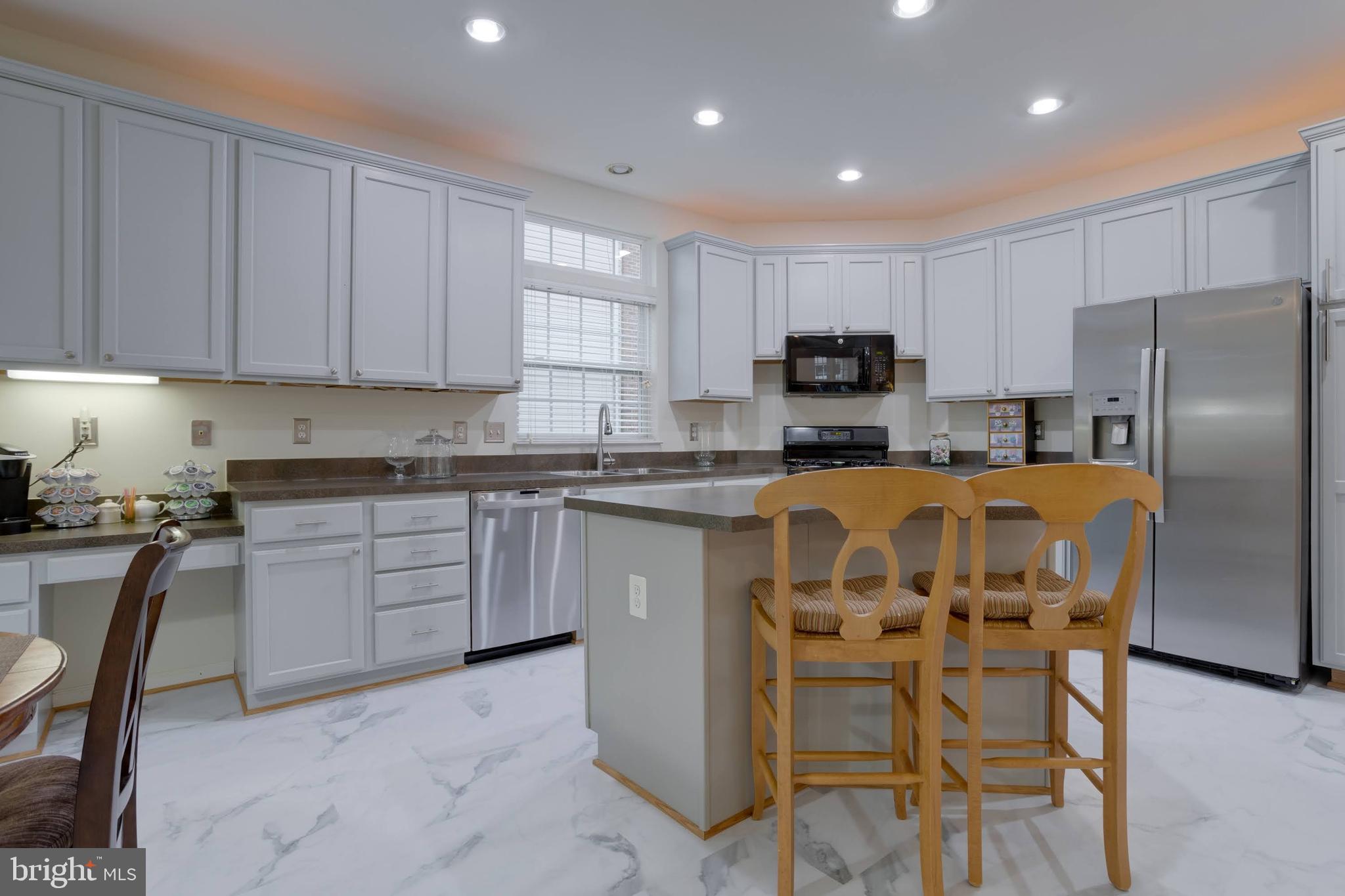 CEDAR KNOLL - Residential