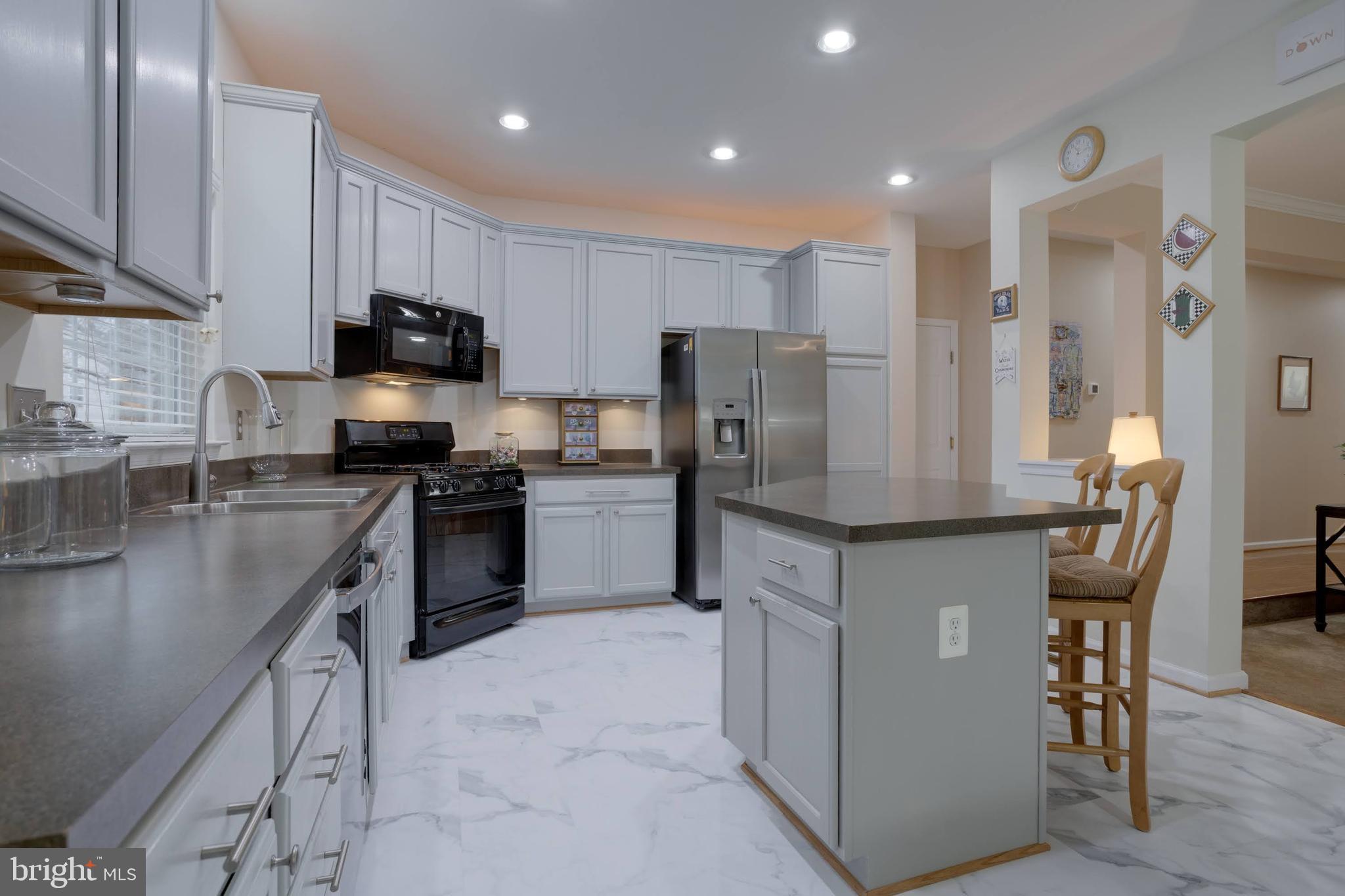 CEDAR KNOLL - Residential