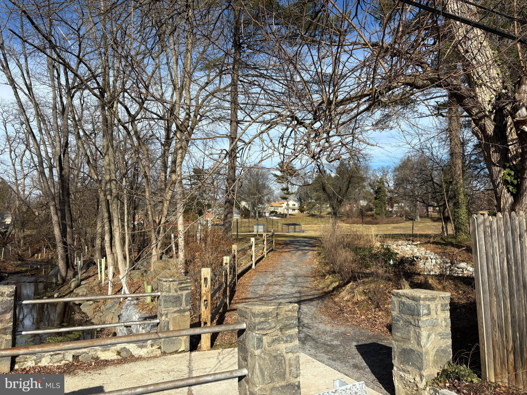 PENN WYNNE - Residential