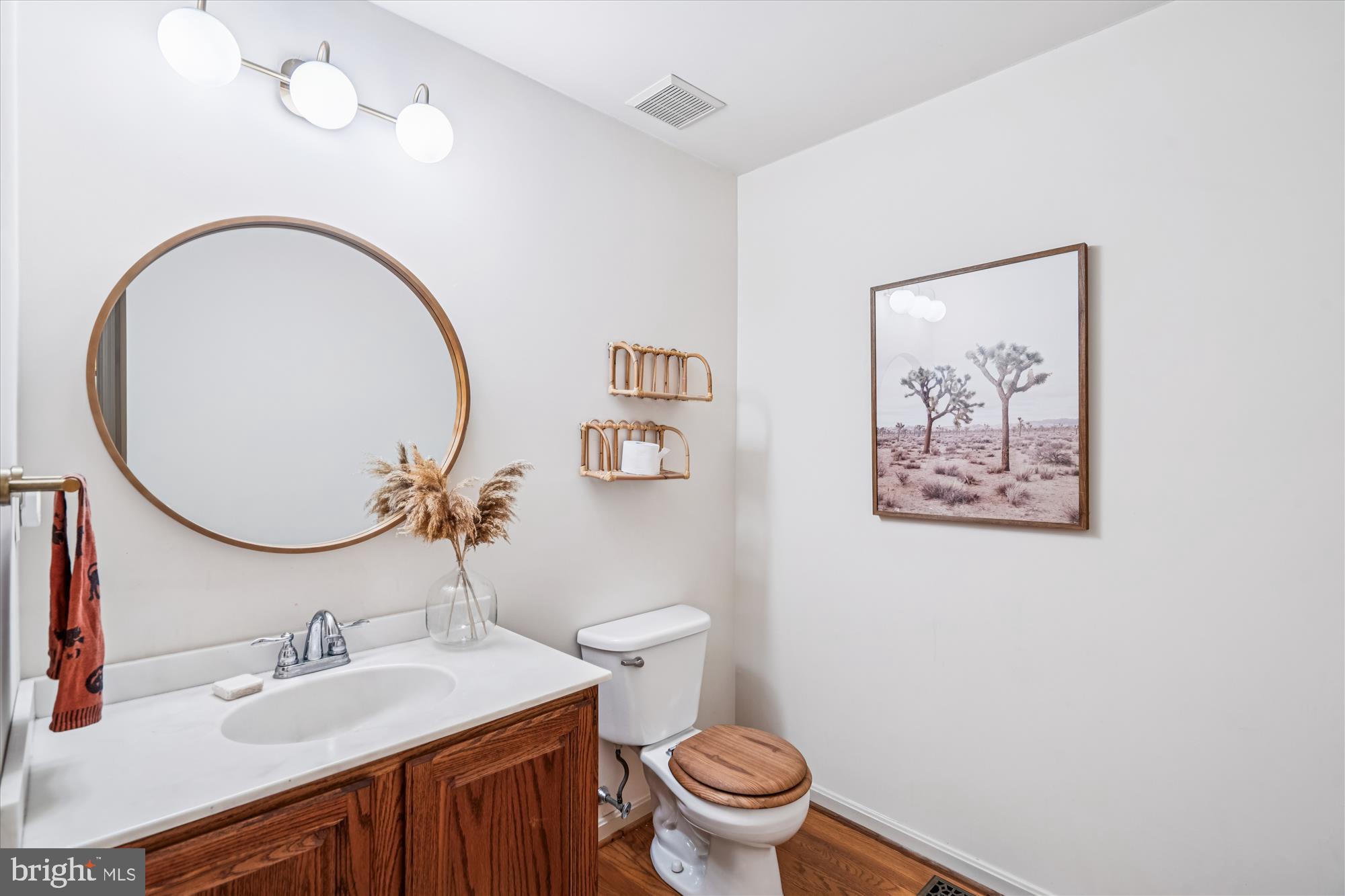 HUNTINGTON WOODS - Residential