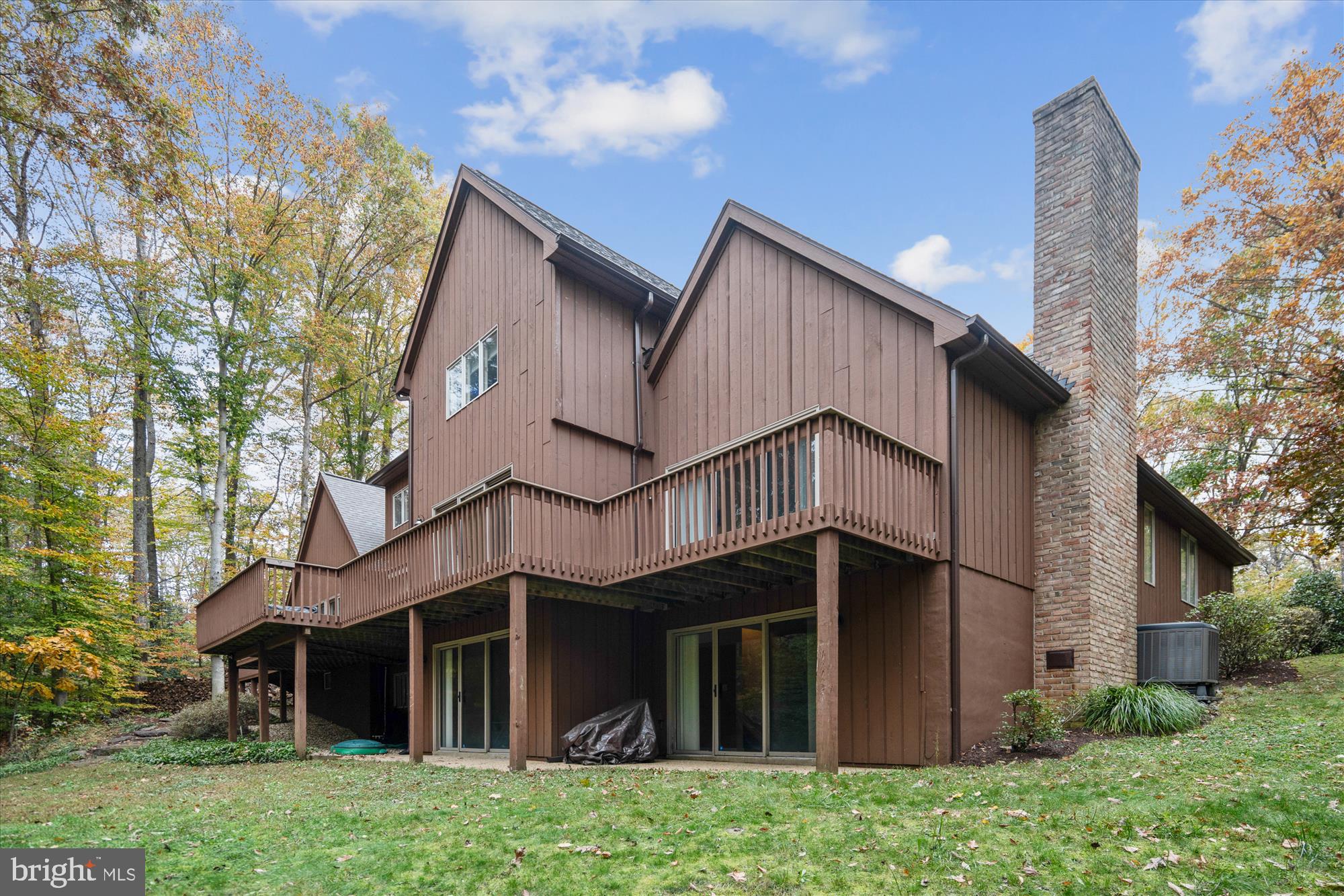 HUNTINGTON WOODS - Residential