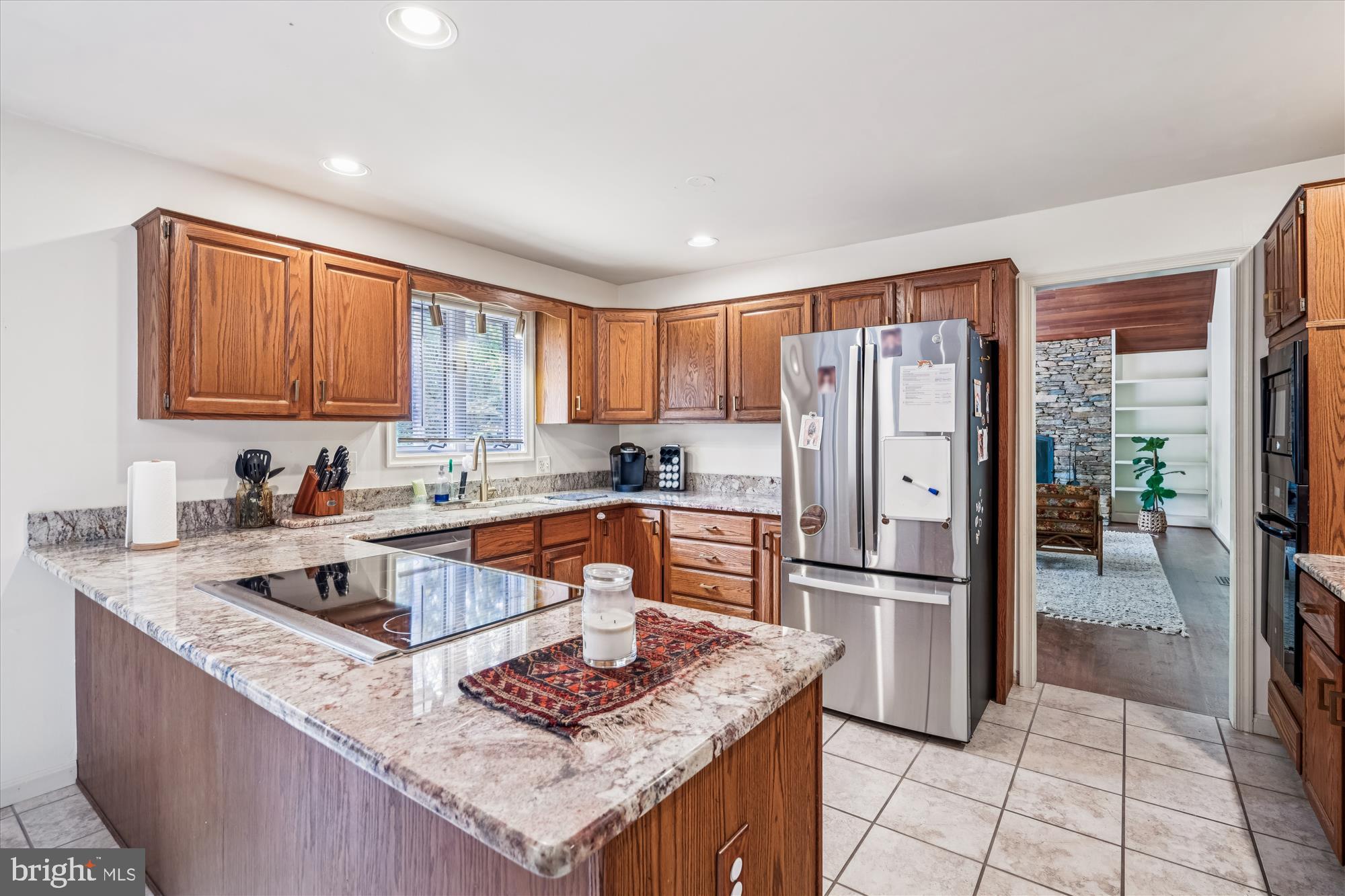 HUNTINGTON WOODS - Residential