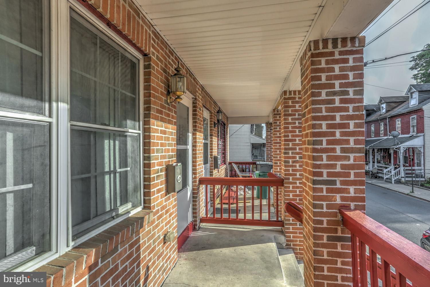 417 GREEN STREET