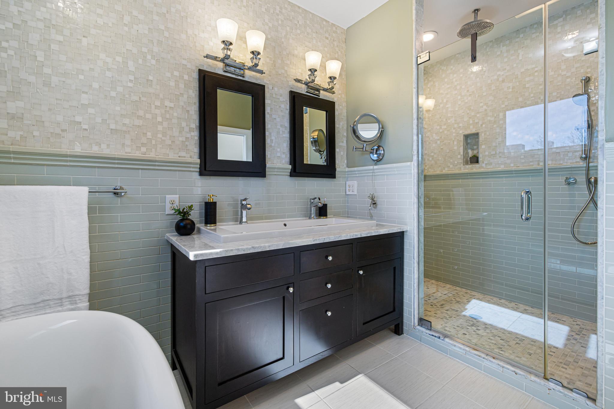 GRADUATE HOSPITAL - Residential