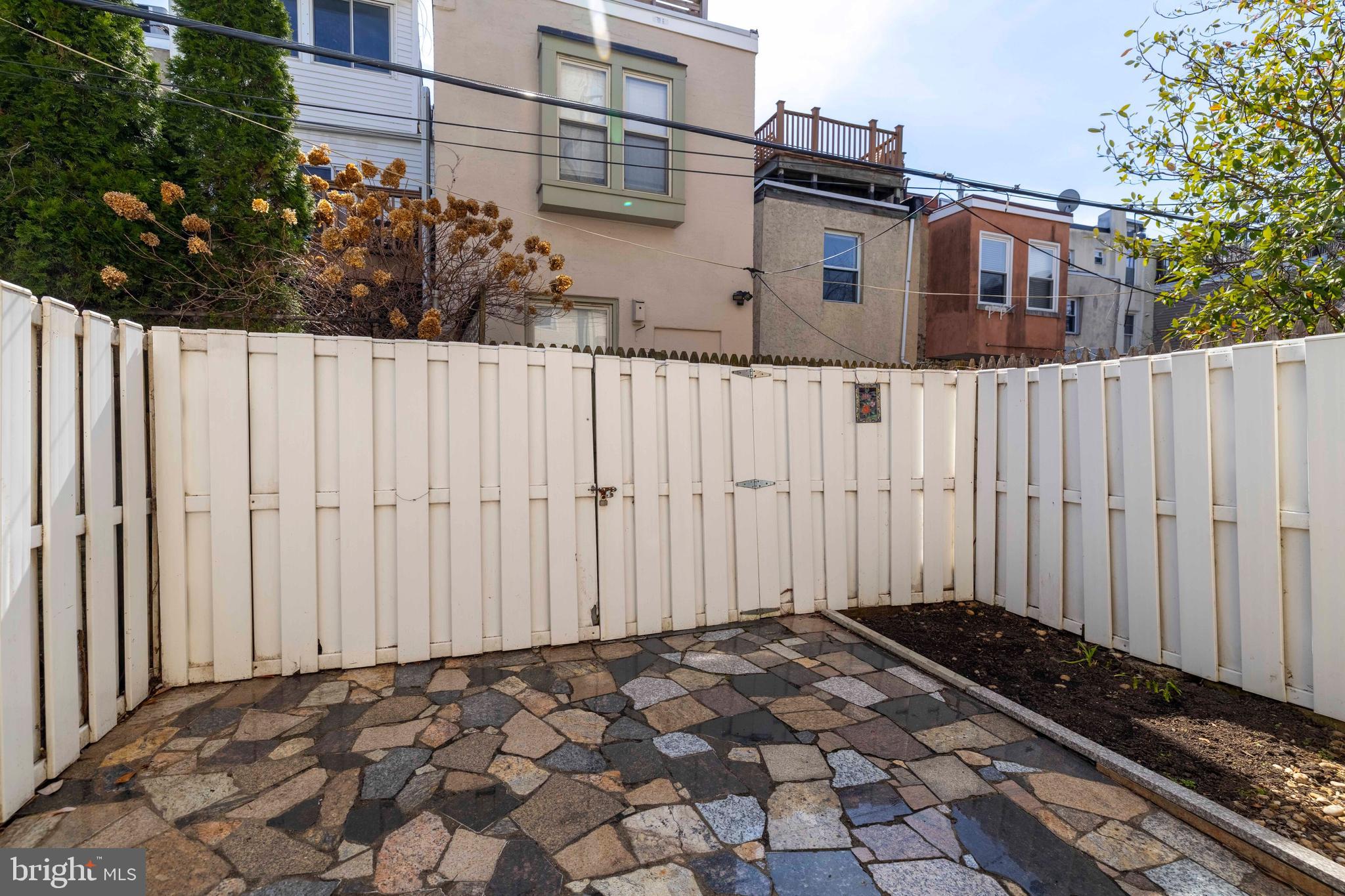 GRADUATE HOSPITAL - Residential