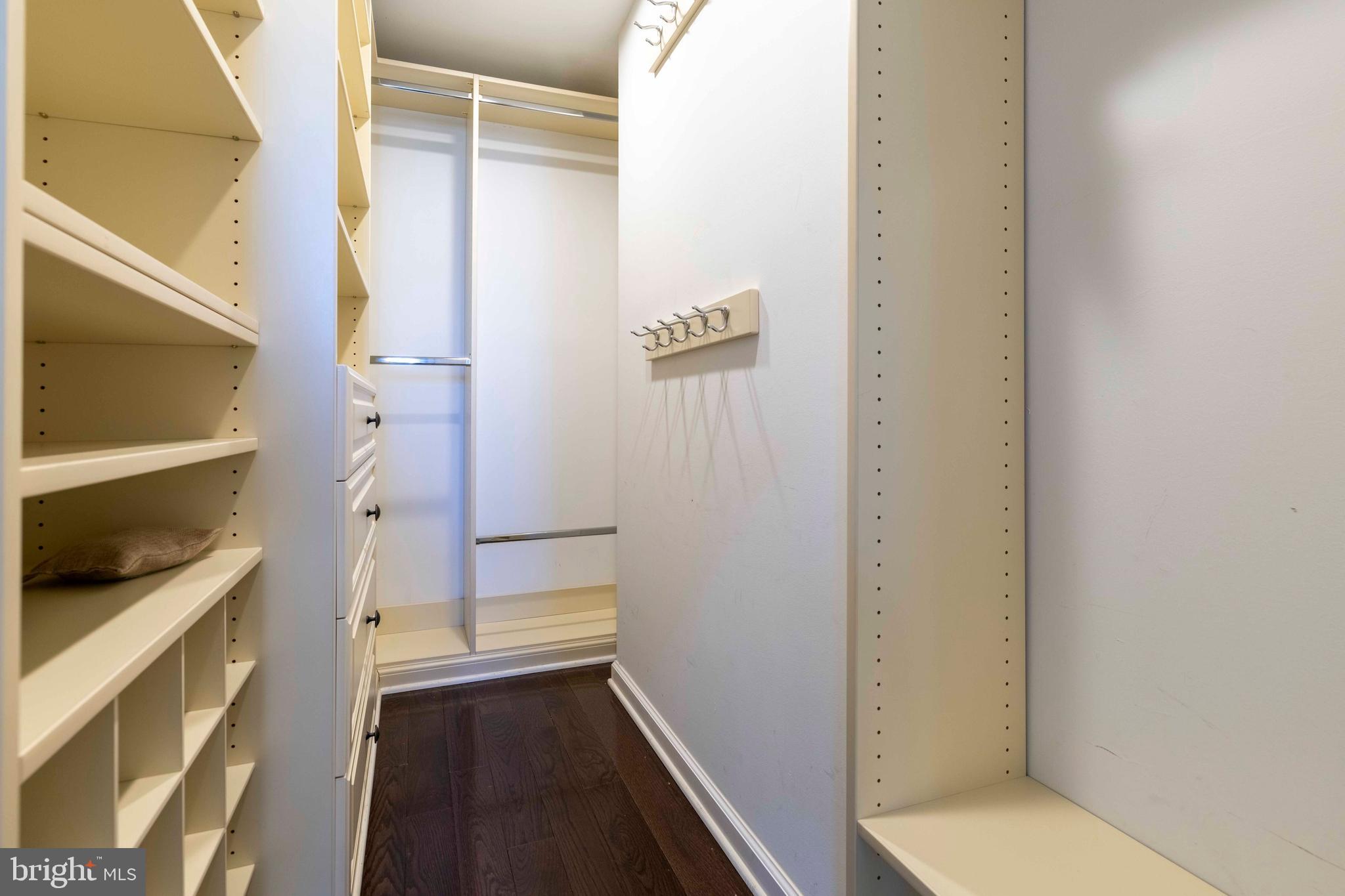 GRADUATE HOSPITAL - Residential