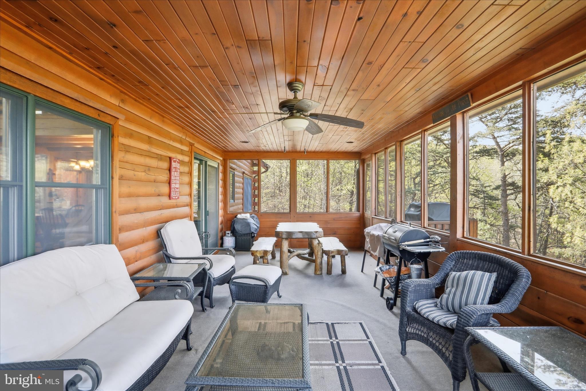 LOOKOUT HIGHLANDS - Residential