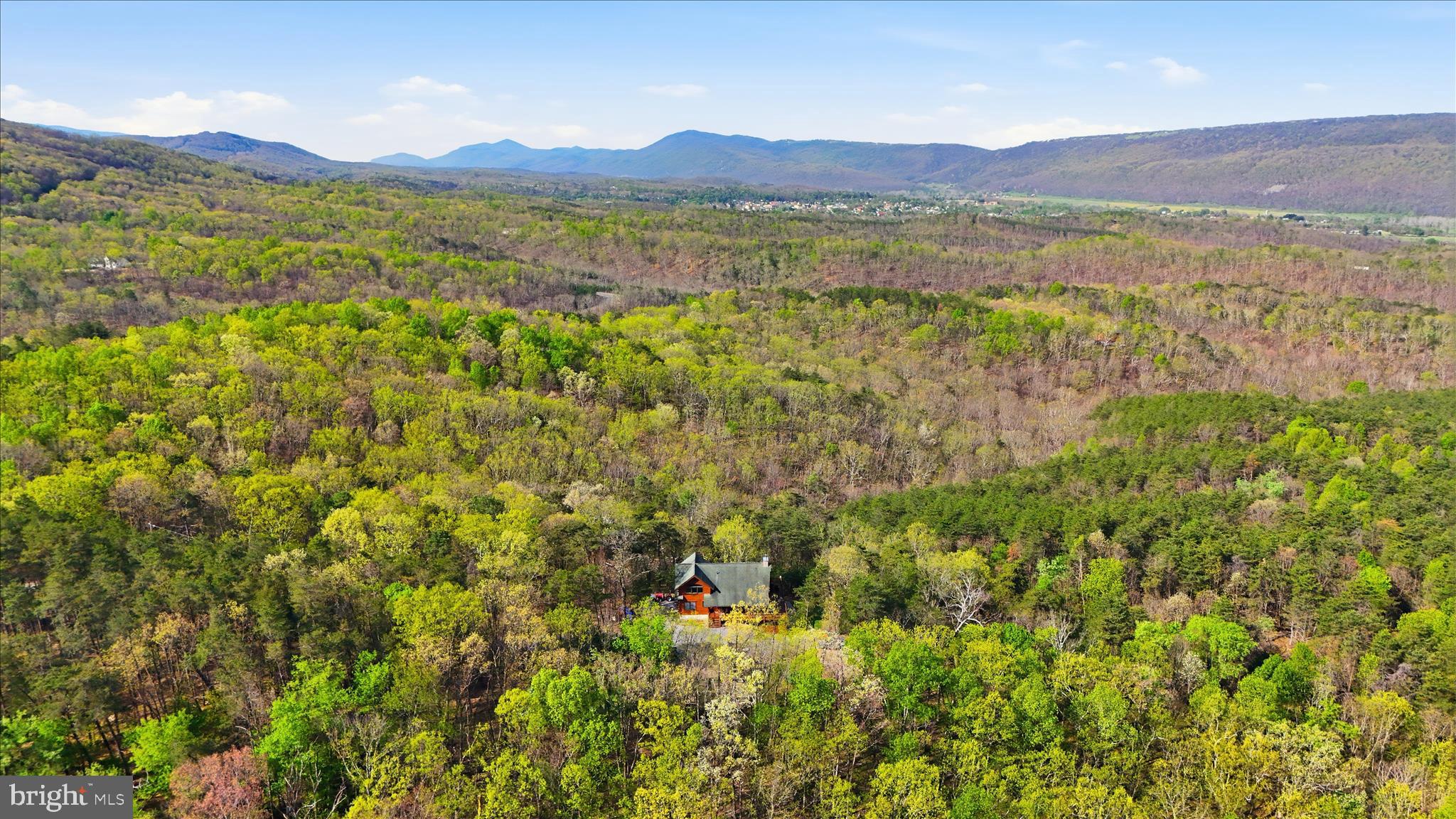 LOOKOUT HIGHLANDS - Residential
