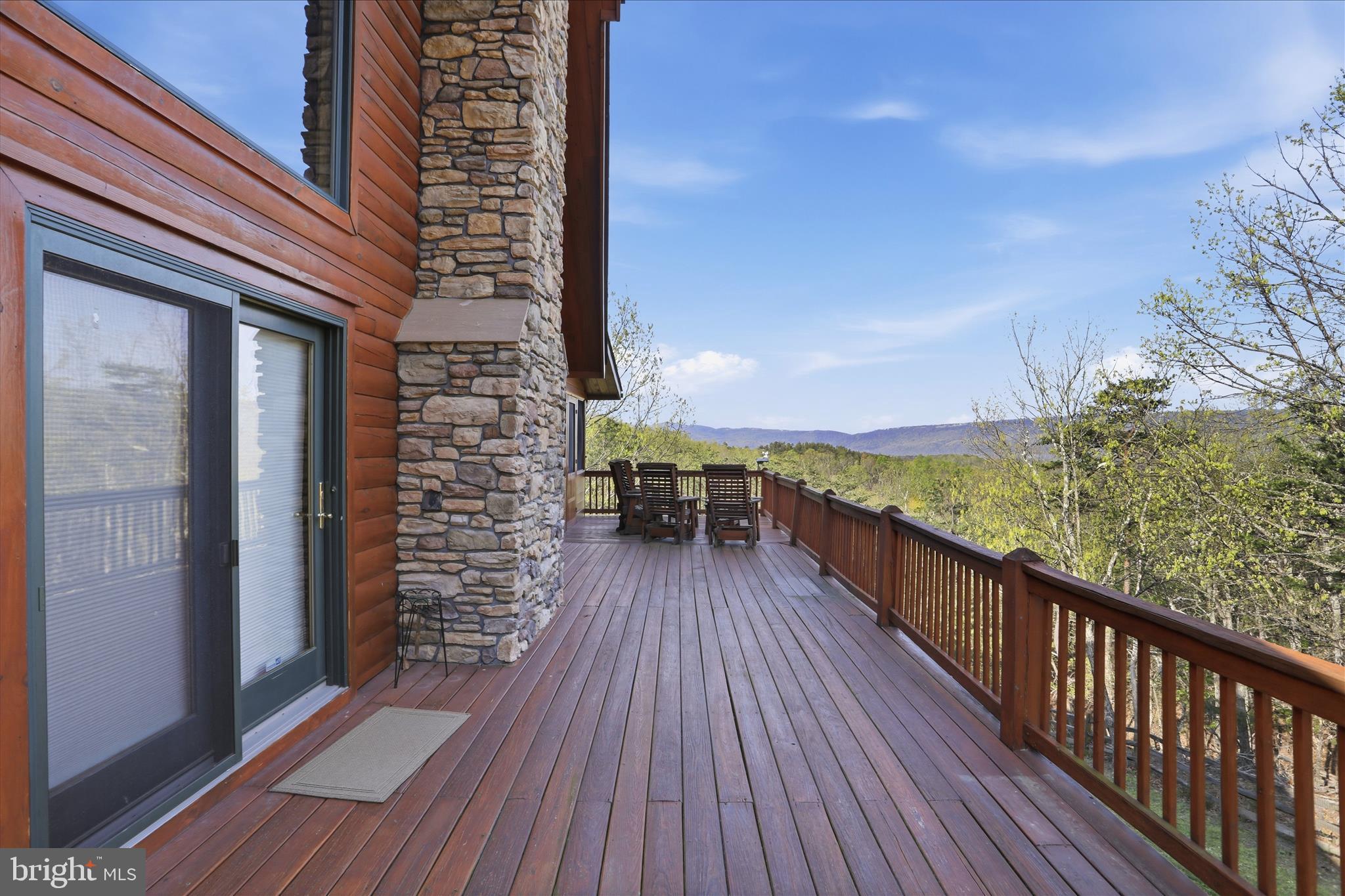 LOOKOUT HIGHLANDS - Residential