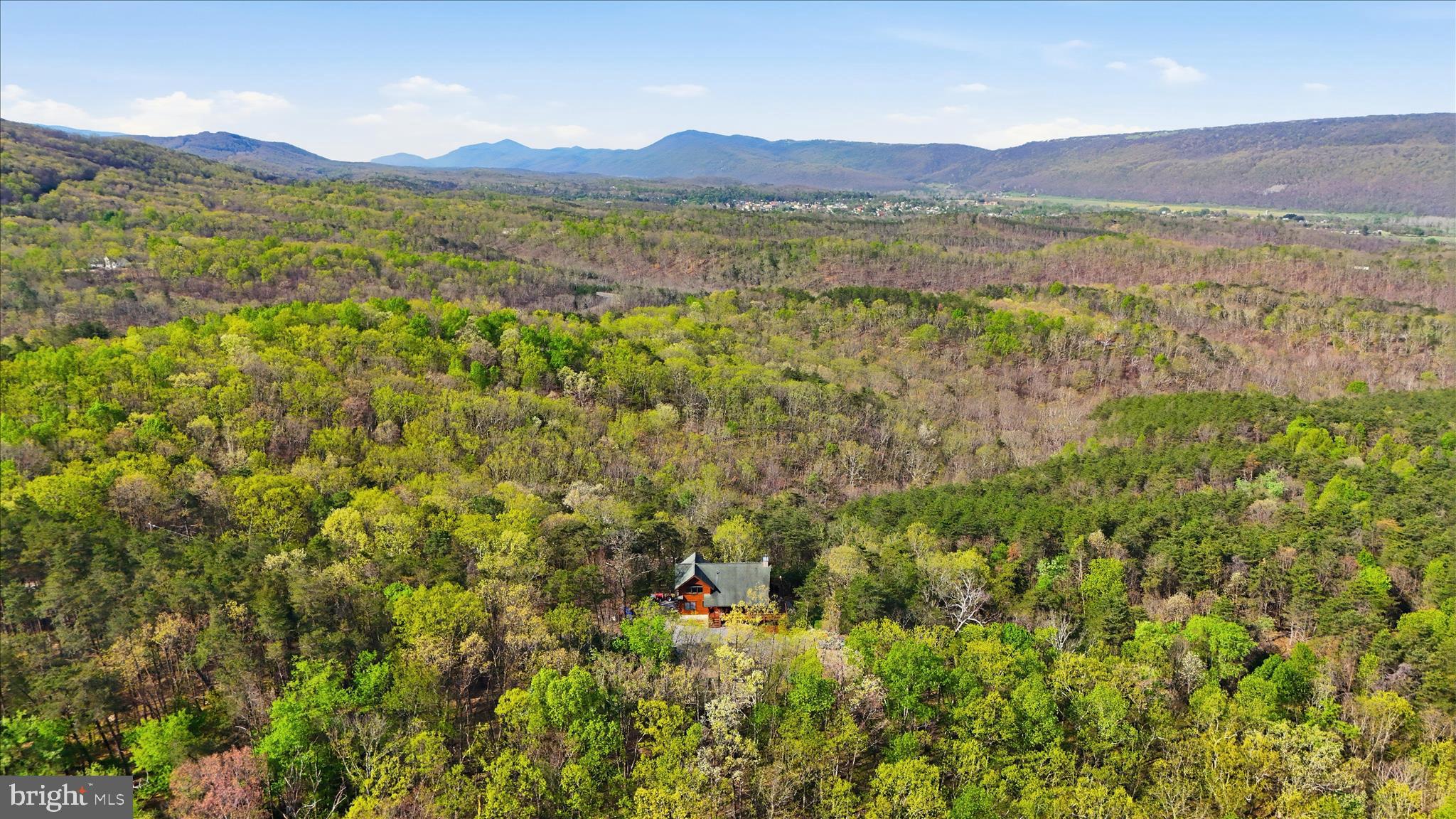 LOOKOUT HIGHLANDS - Residential
