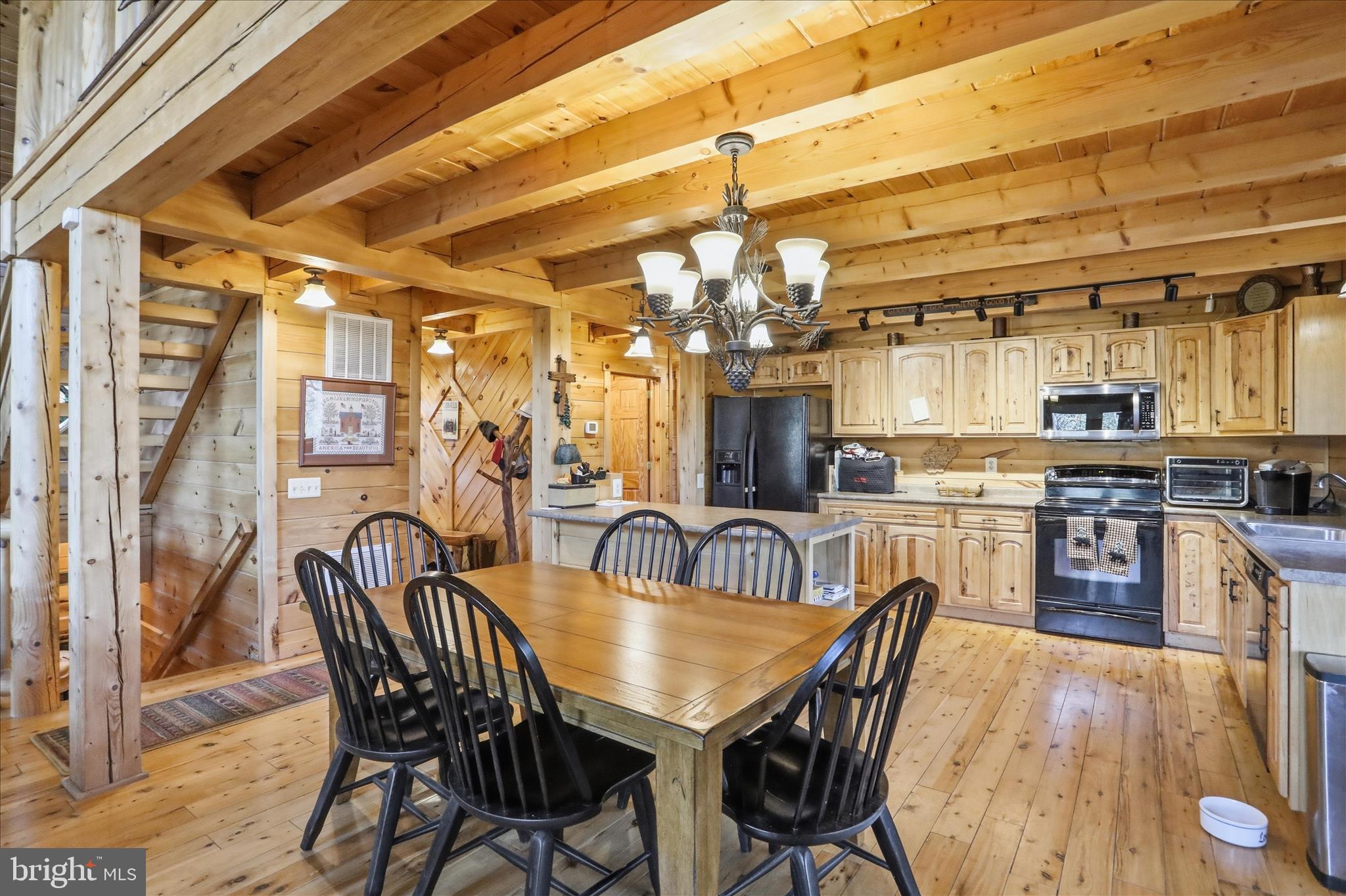 LOOKOUT HIGHLANDS - Residential