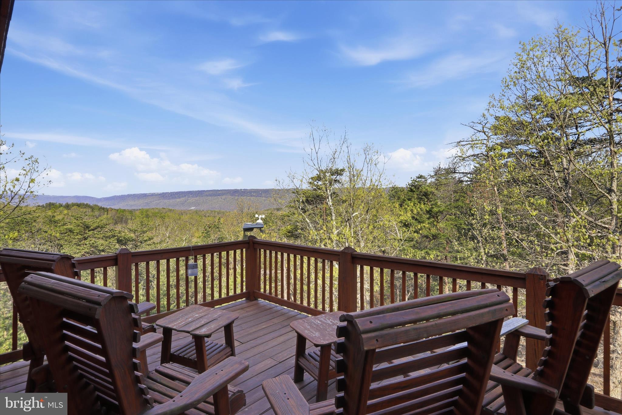 LOOKOUT HIGHLANDS - Residential