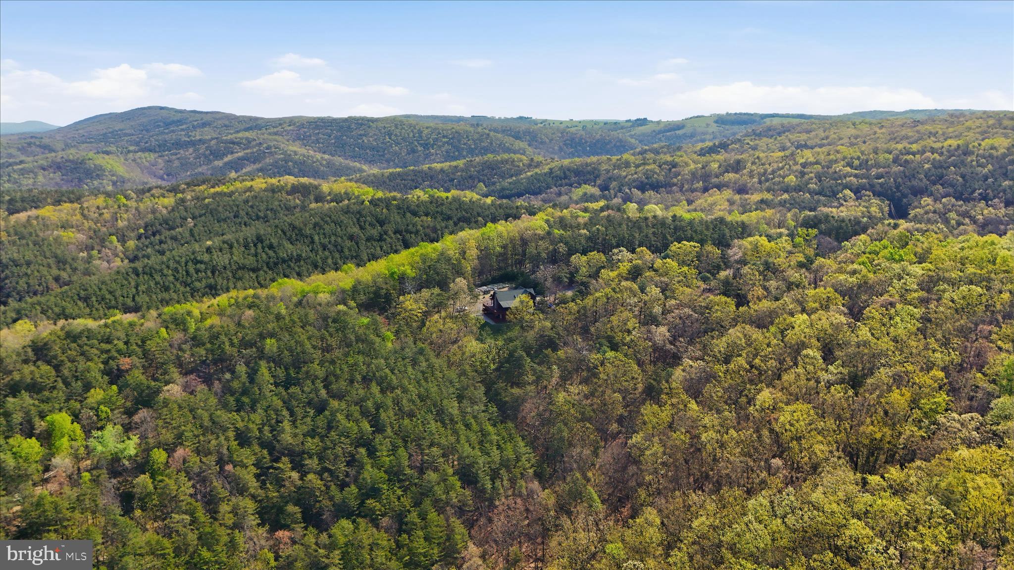 LOOKOUT HIGHLANDS - Residential