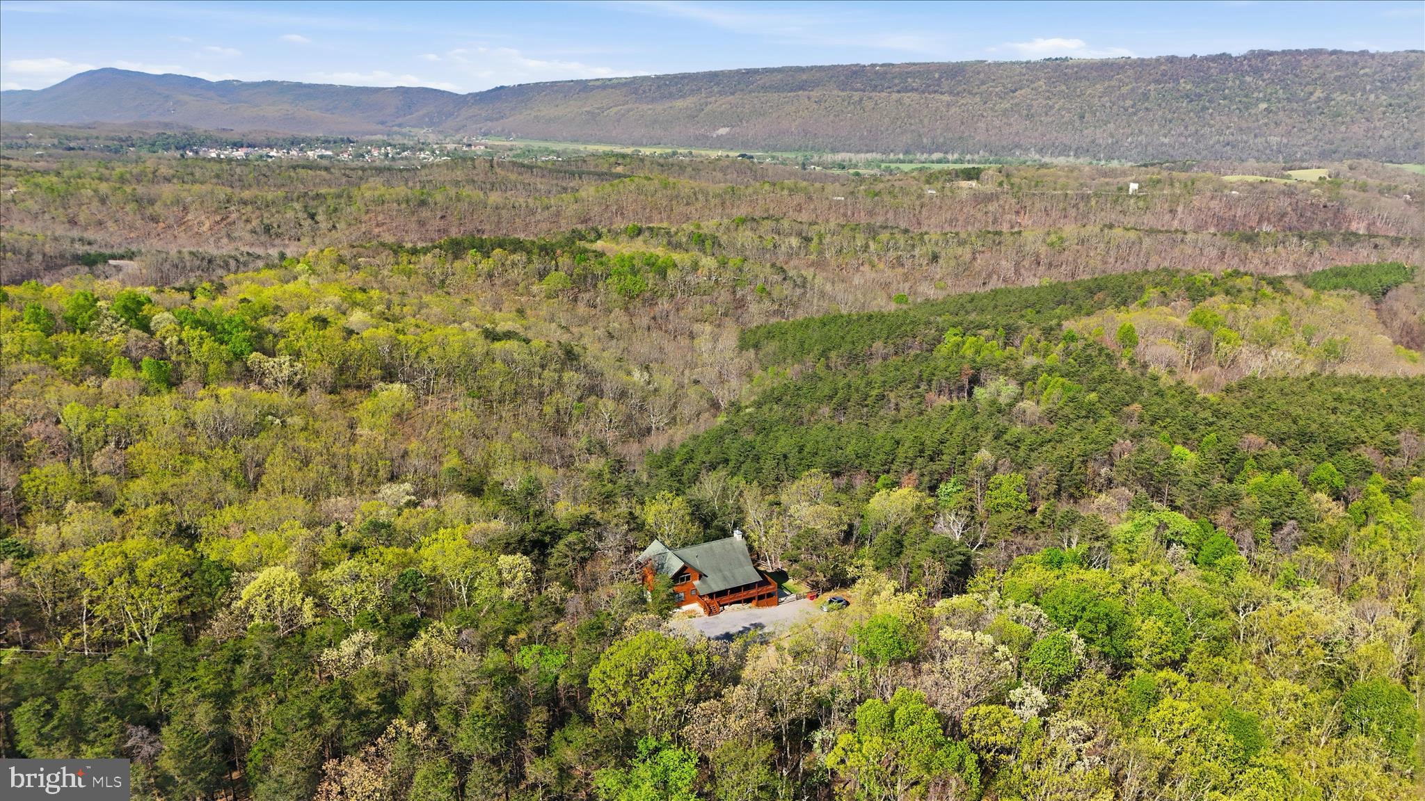 LOOKOUT HIGHLANDS - Residential