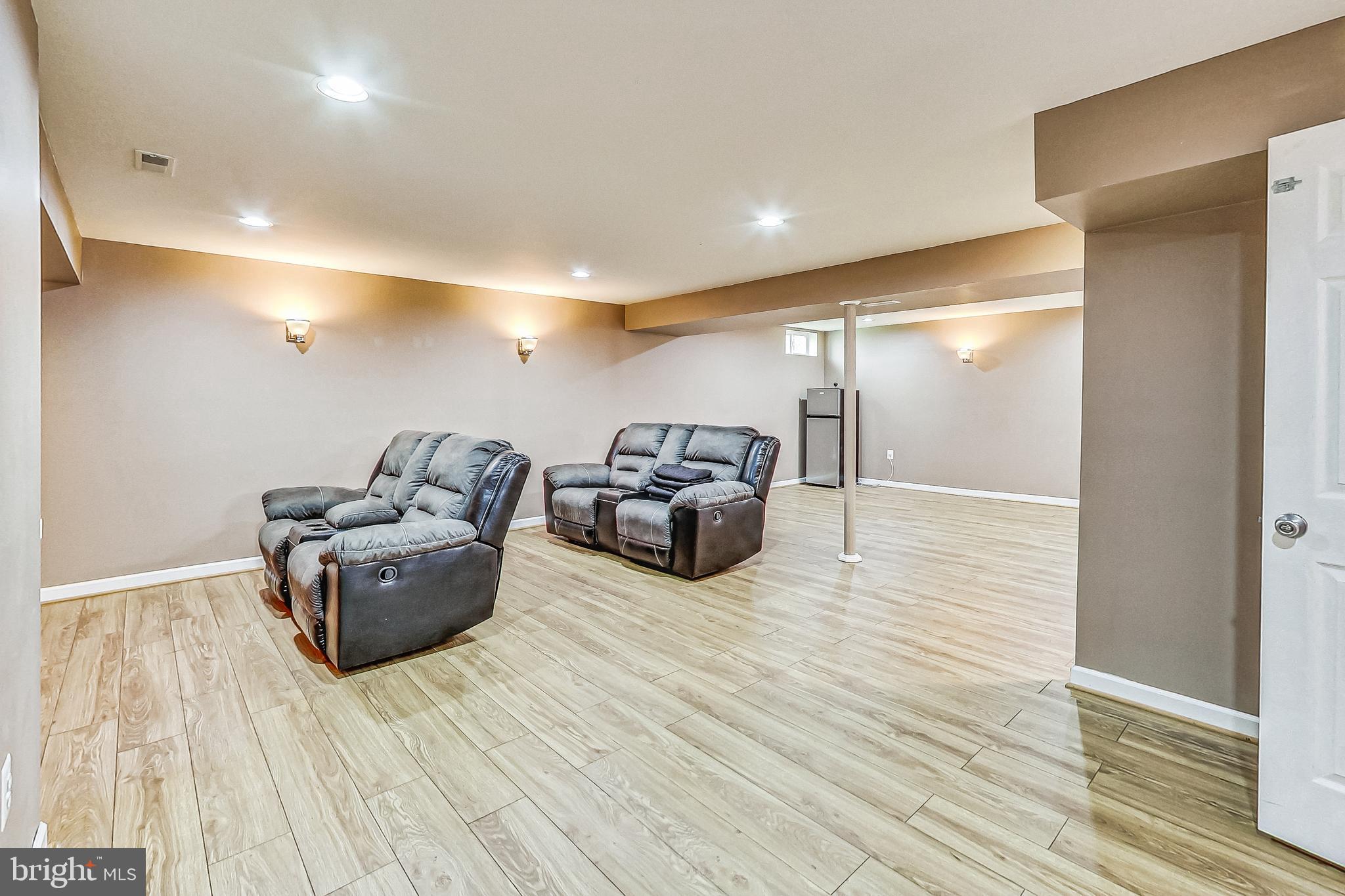 WINDSOR MILL SUB - Residential