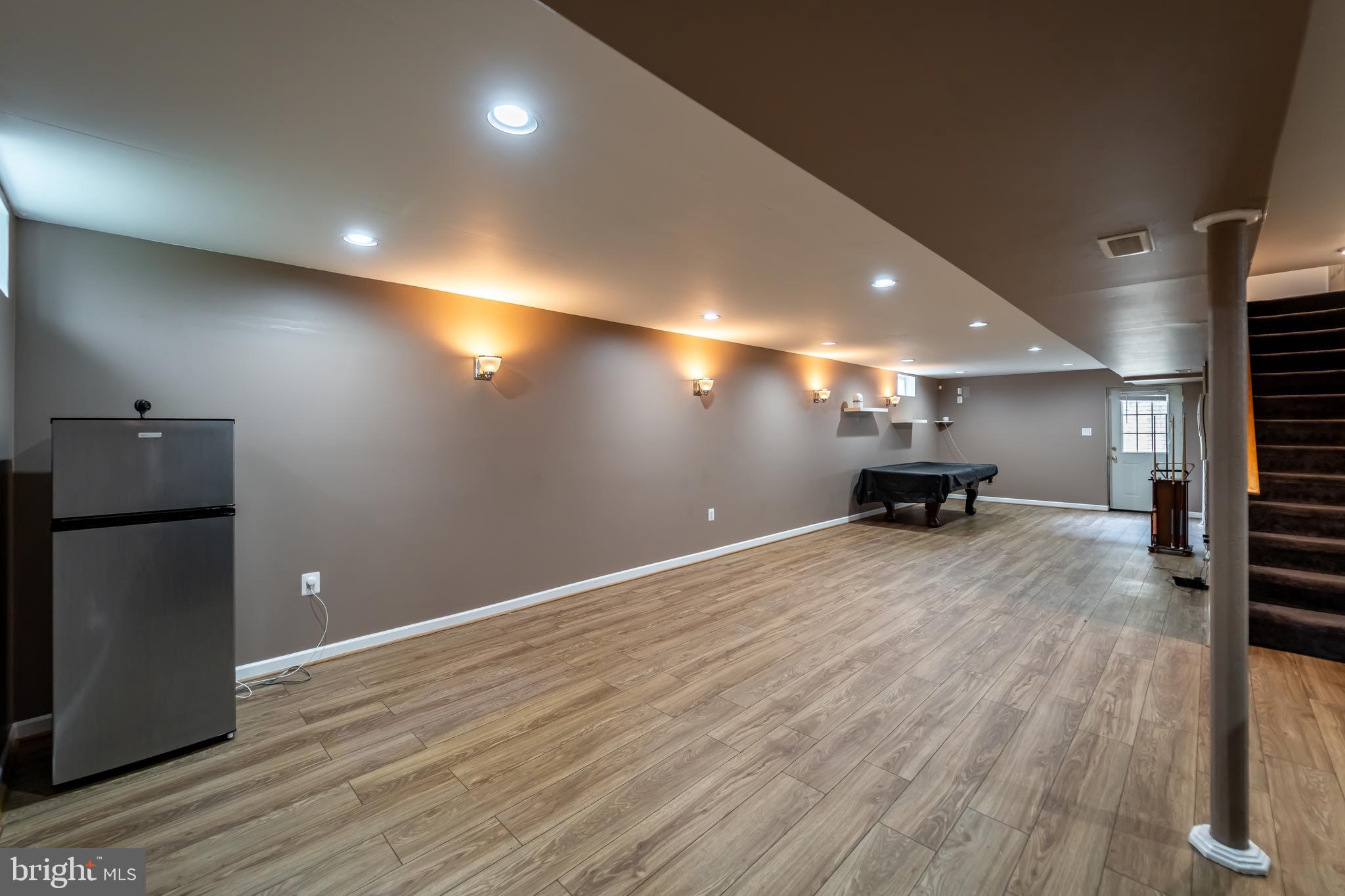 WINDSOR MILL SUB - Residential