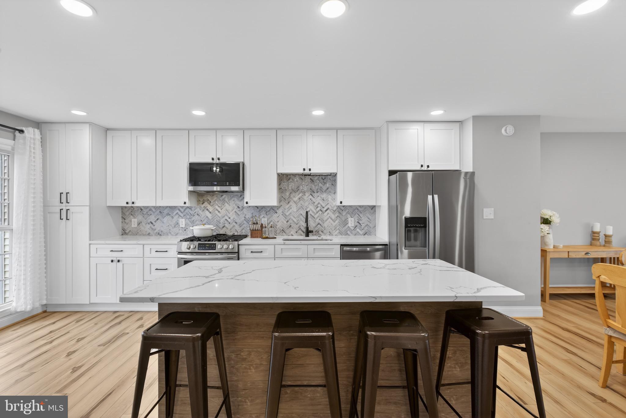 5920 BARON KENT LANE