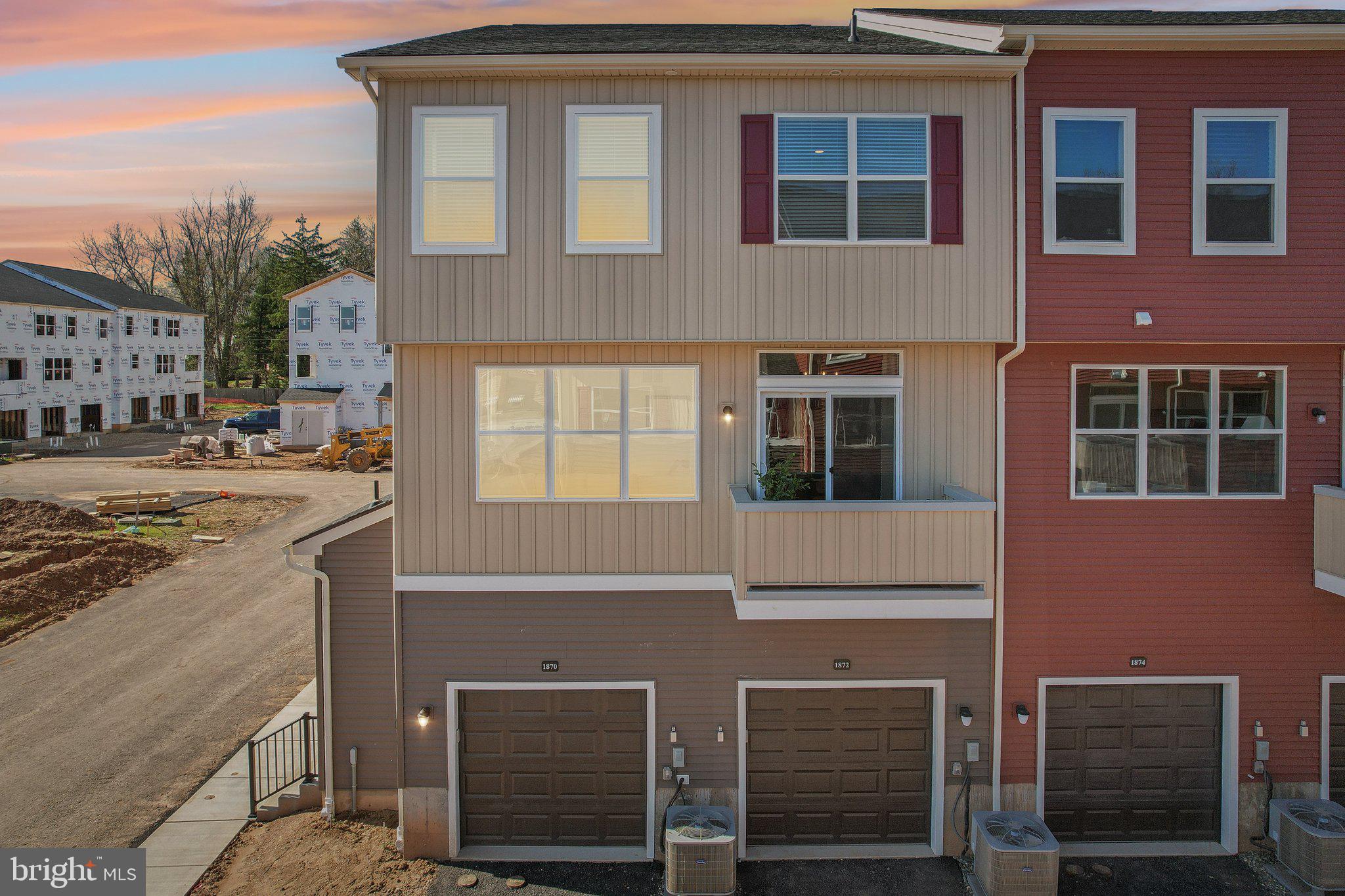 ARBOR PLACE - Residential