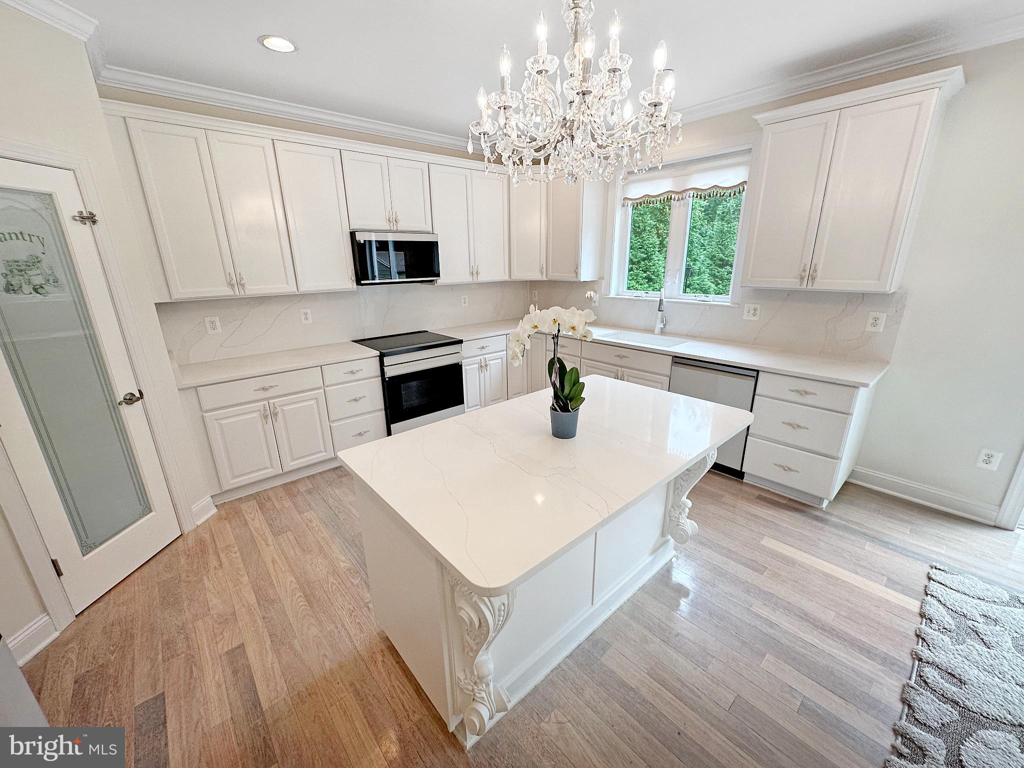 SEVERN LANDING - Residential