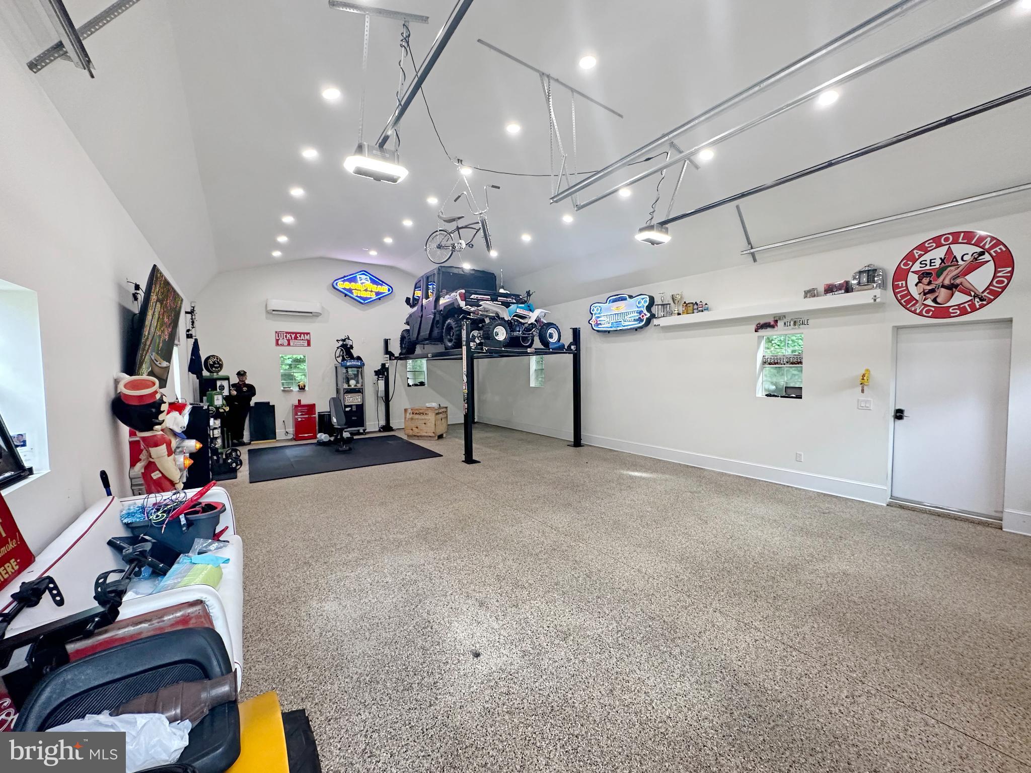 SEVERN LANDING - Residential