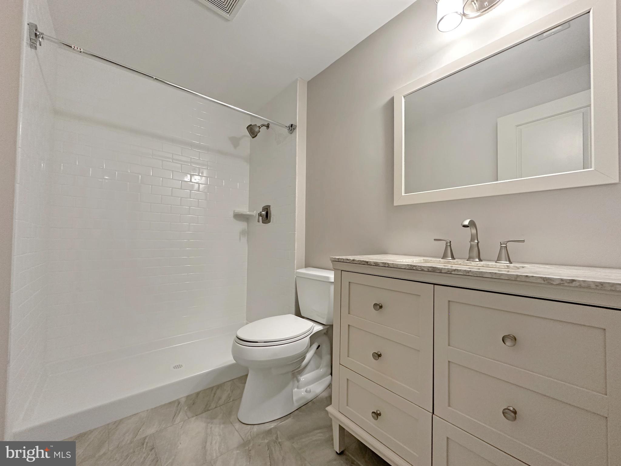 SEVERN LANDING - Residential