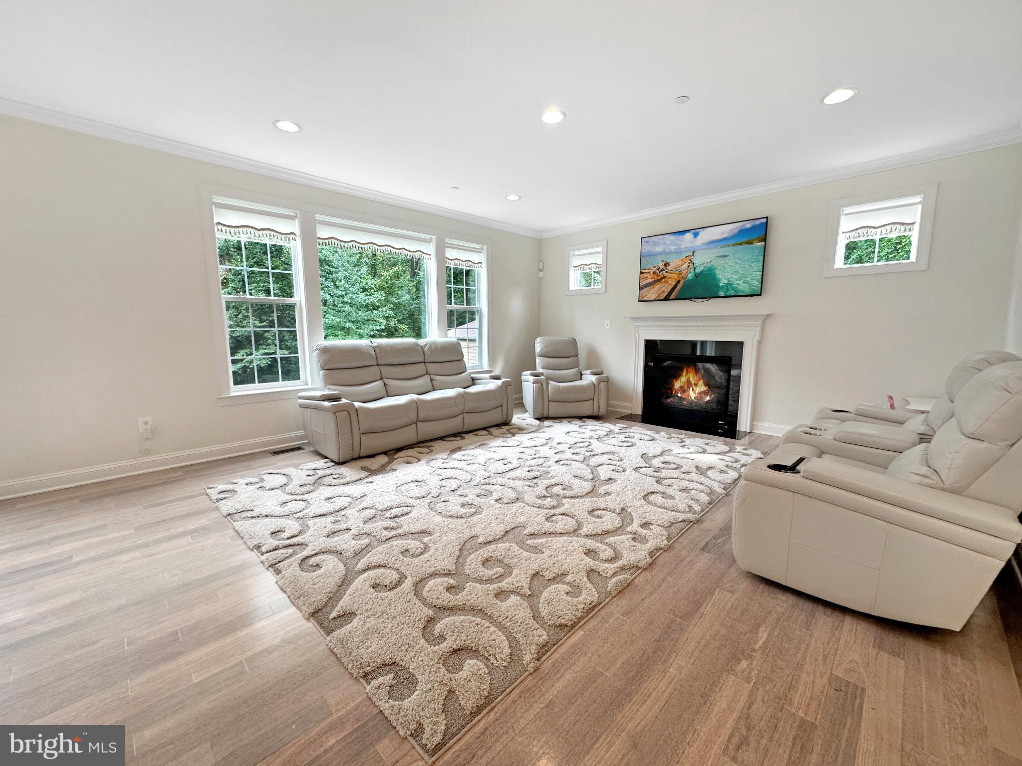 SEVERN LANDING - Residential