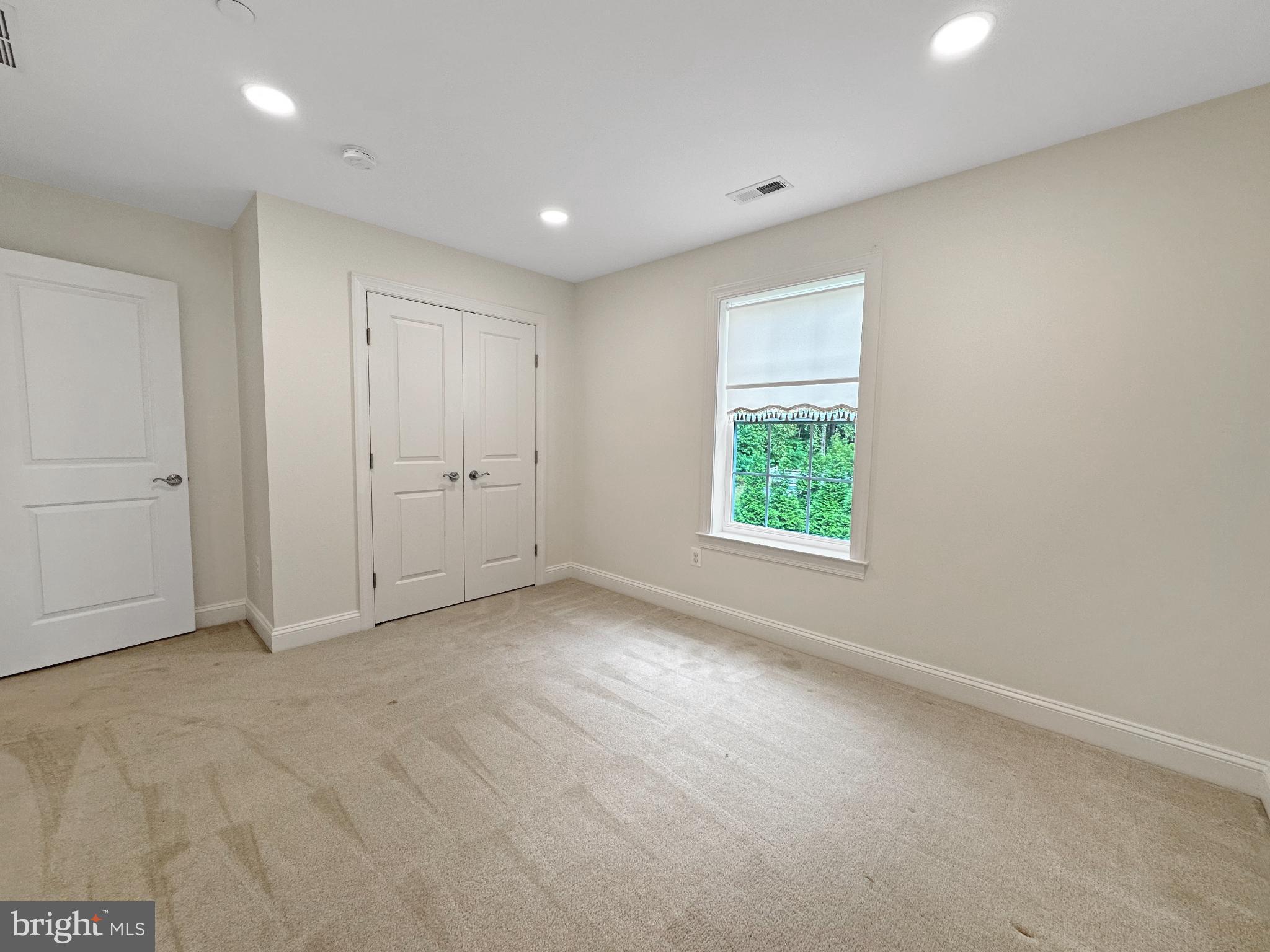 SEVERN LANDING - Residential