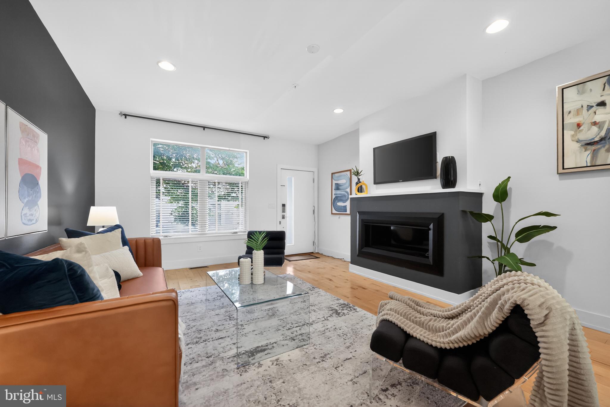 973 N 5TH STREET