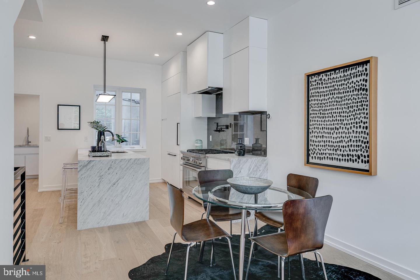 FITLER SQUARE - Residential