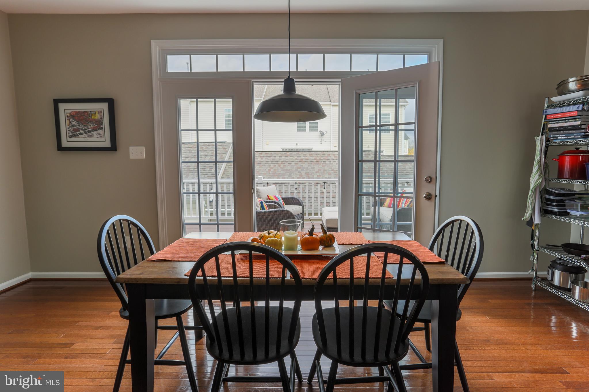 MARKET SQUARE - Residential